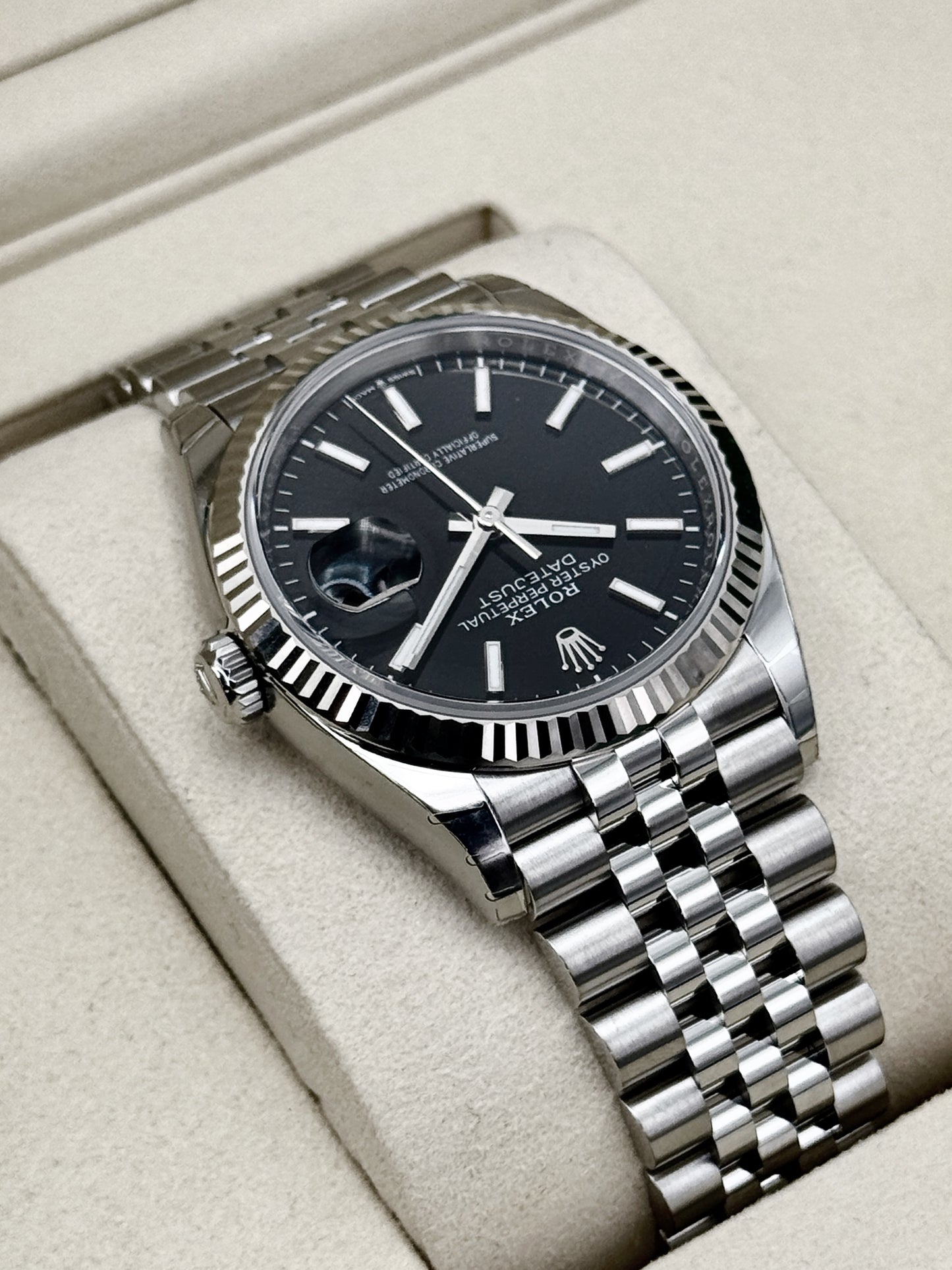 NEW 2026 Rolex Datejust 36mm 126234 Stainless Steel Jubilee Black Dial (STICKERED)