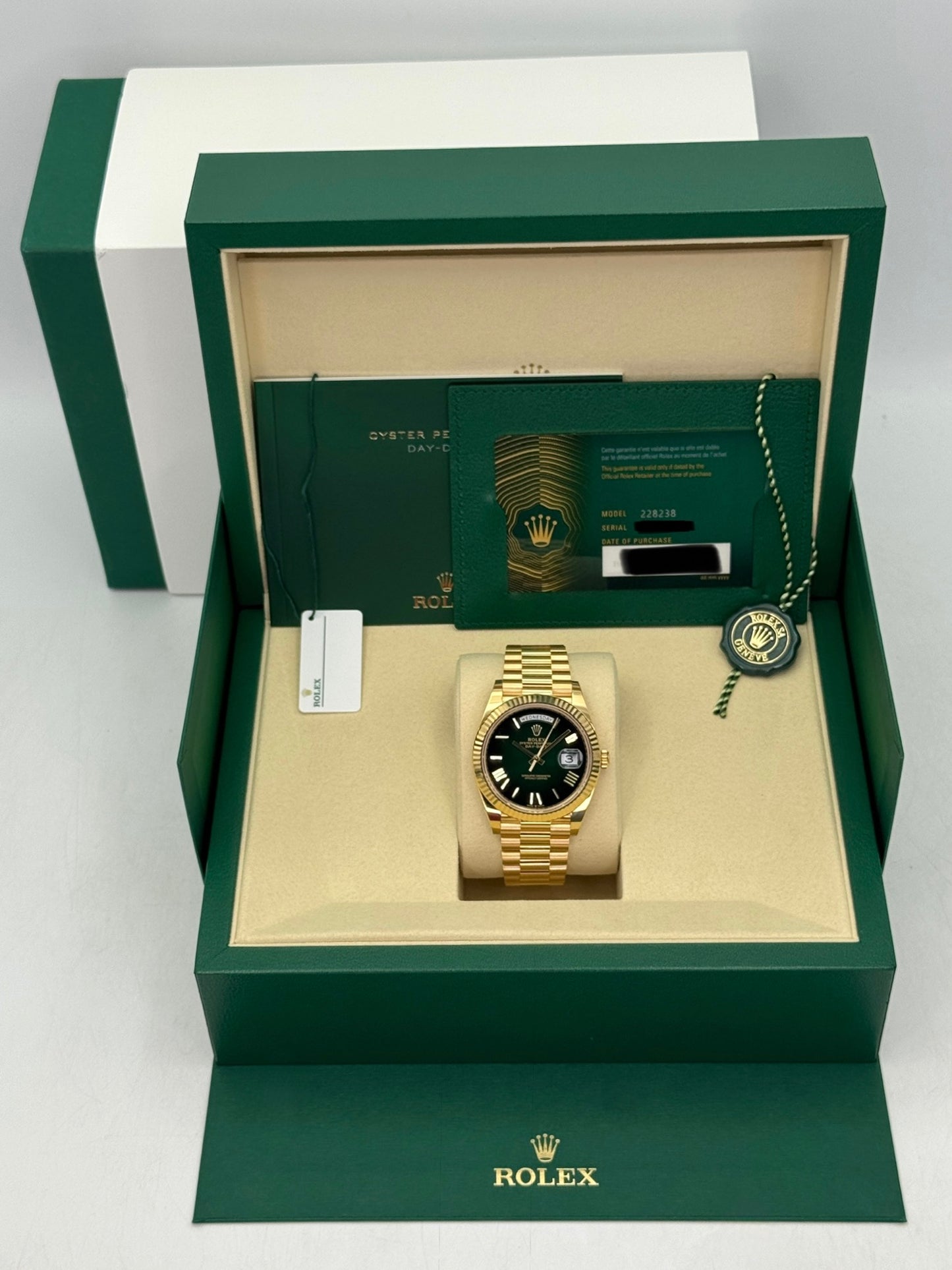 NEW 2026 Rolex Day-Date 40mm 228238 Presidential Green Ombre Dial
