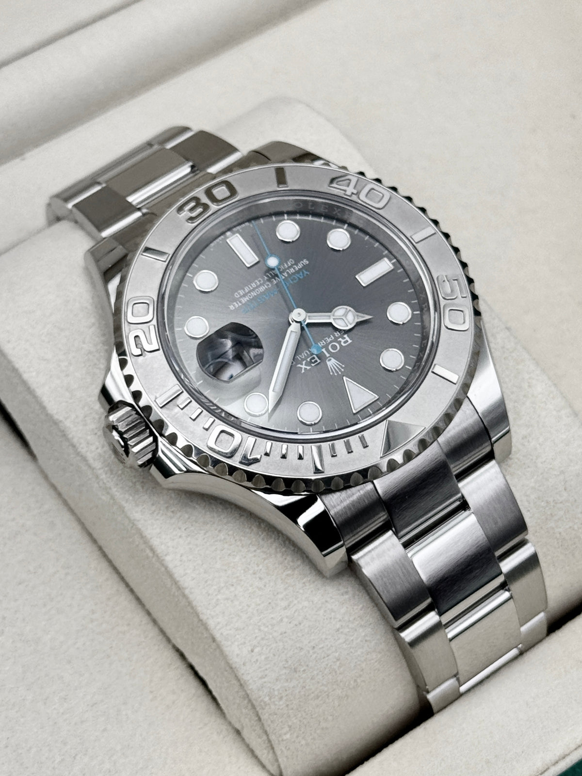 2025 Rolex Yacht-Master 40mm 126622 Stainless Steel Rhodium Dial