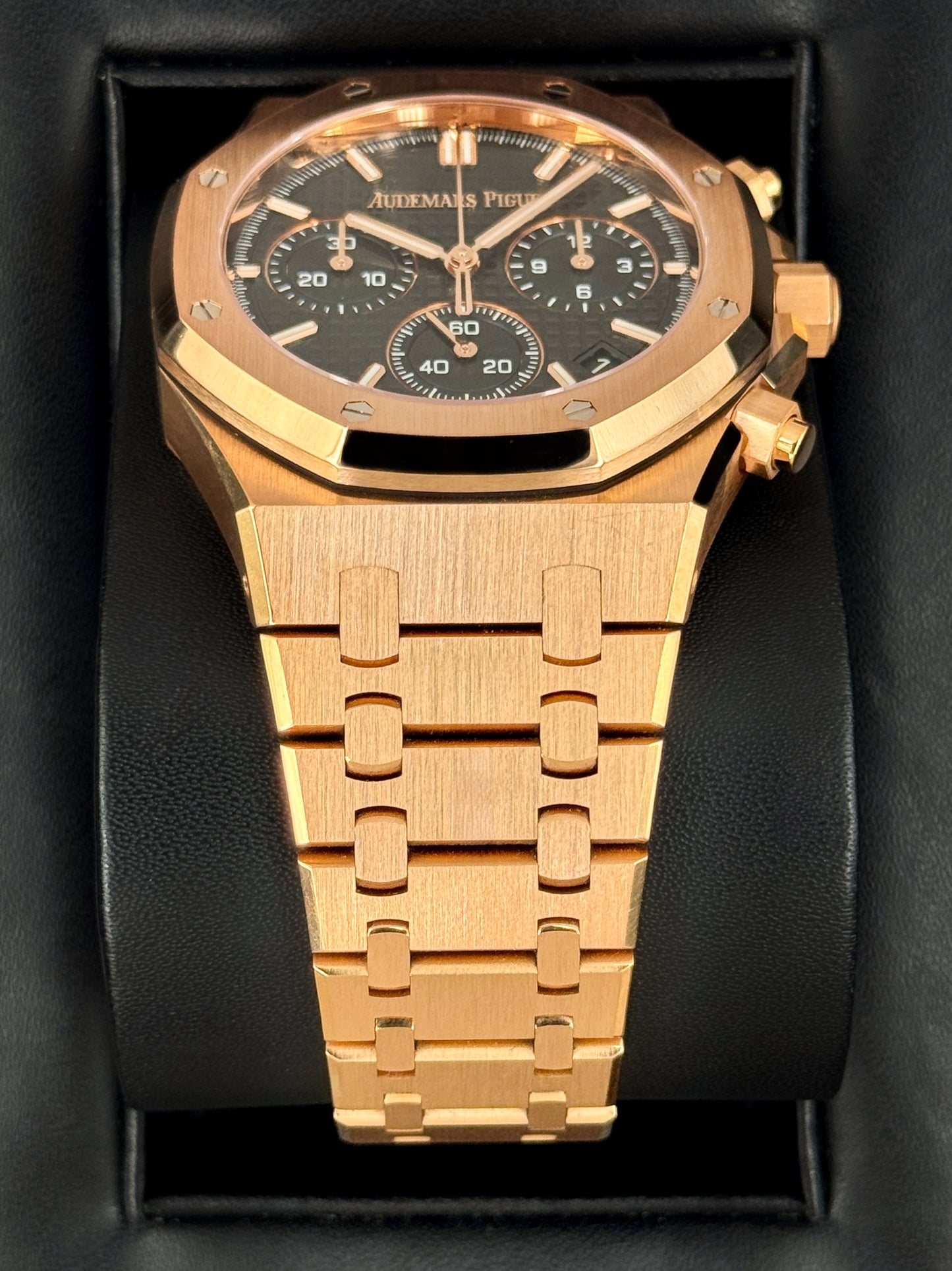 2025 Audemars Piguet Royal Oak Chronograph 41mm 26240OR Green Dial