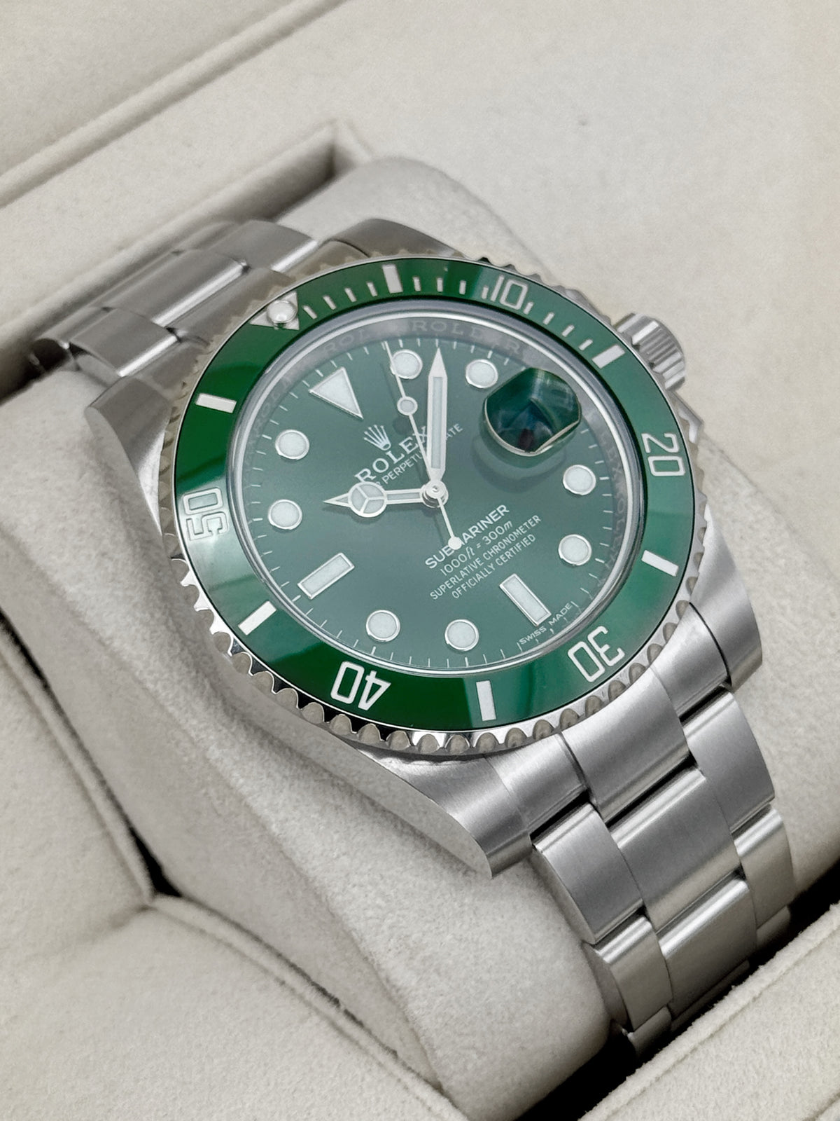 2020 Rolex Submariner Hulk 40mm 116610LV Green Dial
