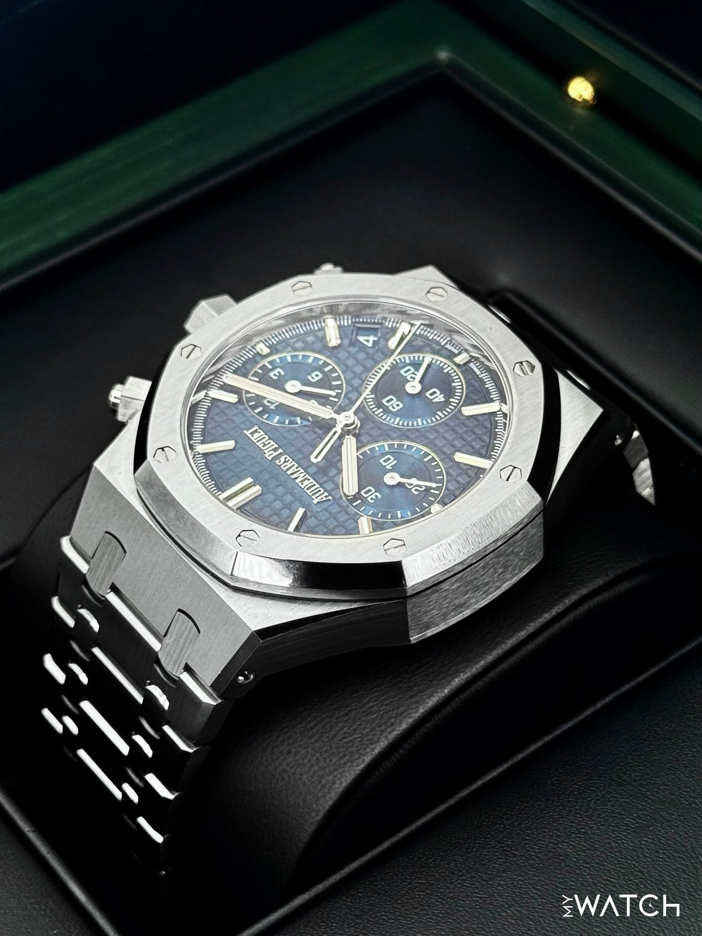 NEW 2026 Audemars Piguet Royal Oak Chronograph 41mm 26240ST Blue Dial