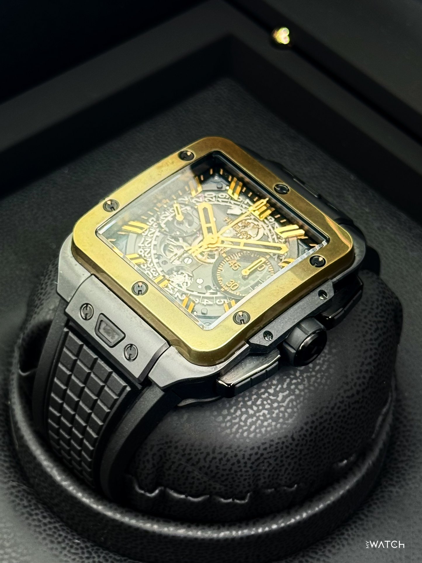 2024 Hublot Square Bang Unico Magic Gold 42mm 821.CM.0130.RX Ceramic