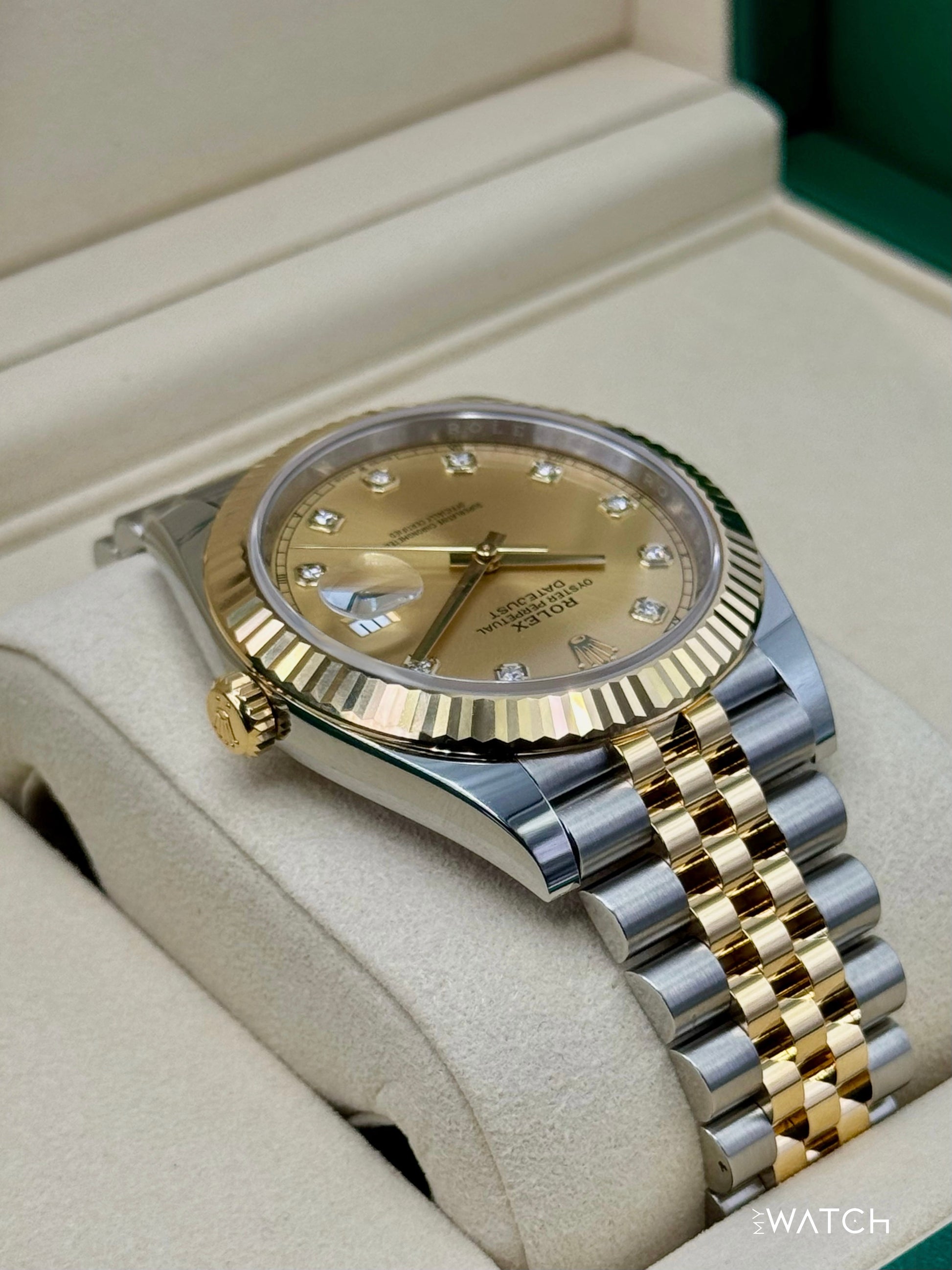 NEW 2025 Rolex Datejust 41mm 126333 Jubilee Champagne Diamond Dial - MyWatchLLC
