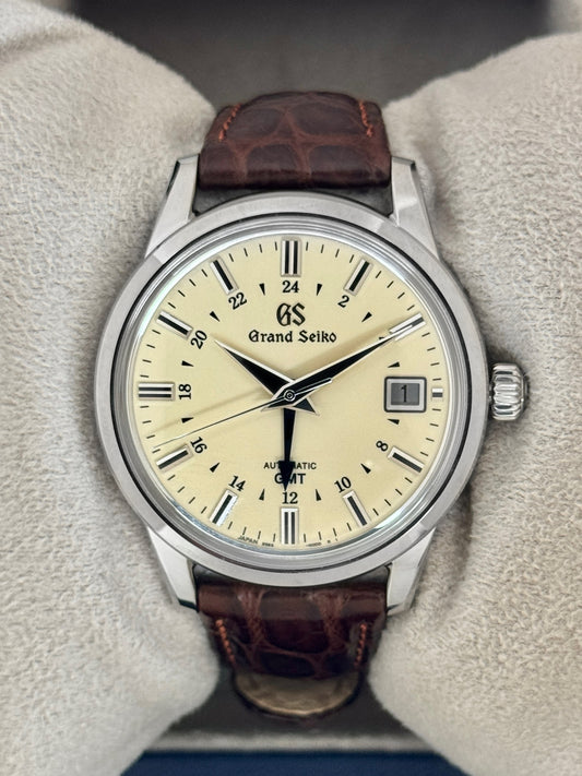 2025 Grand Seiko Elegance Collection 39.5mm SBGM221G Stainless Steel Ivory Dial