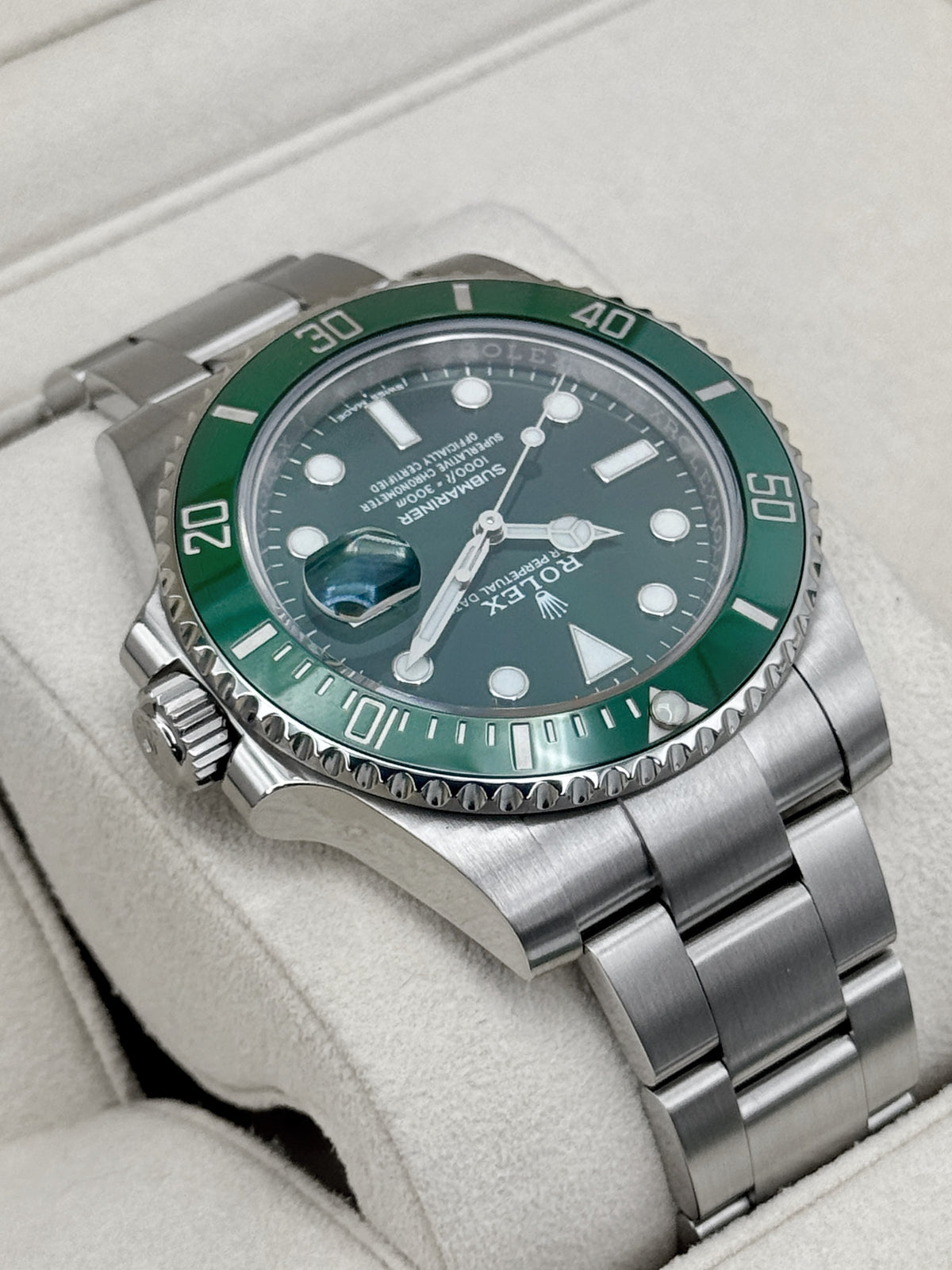 2019 Rolex Submariner Hulk 40mm 116610LV Green Dial