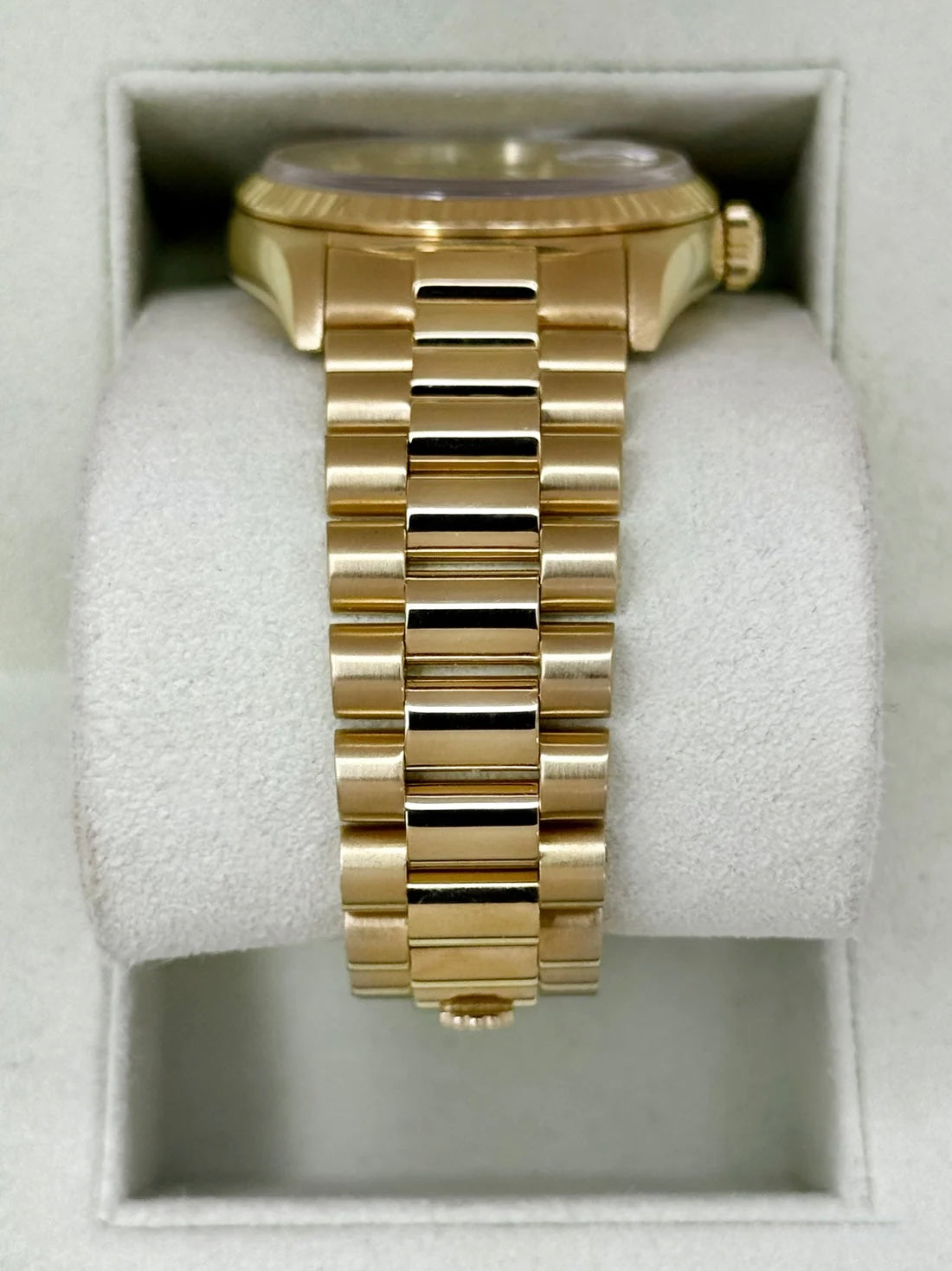 1991 Rolex Day-Date 36mm 18238 Presidential Yellow Gold Silver Dial (RSC)