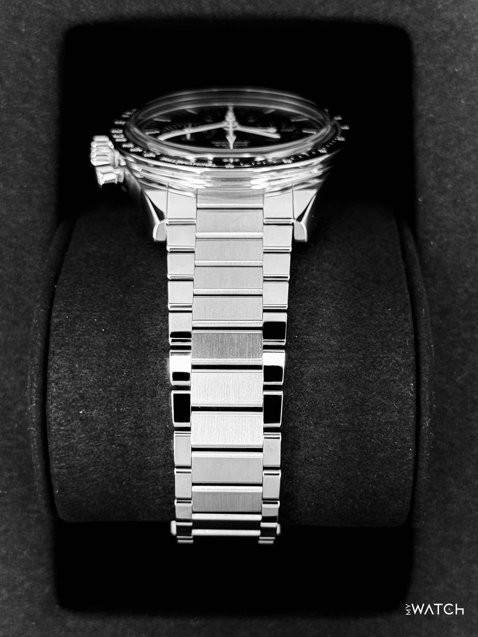 2025 Omega Speedmaster "Ed White" 39.7mm 311.30.40.30.01.001 Black Dial - MyWatchLLC