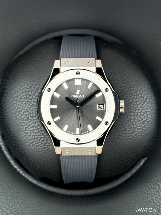 2022 Ladies Hublot Classic Fusion 33mm 581.NX.7071.RX Titanium Grey Dial - MyWatchLLC