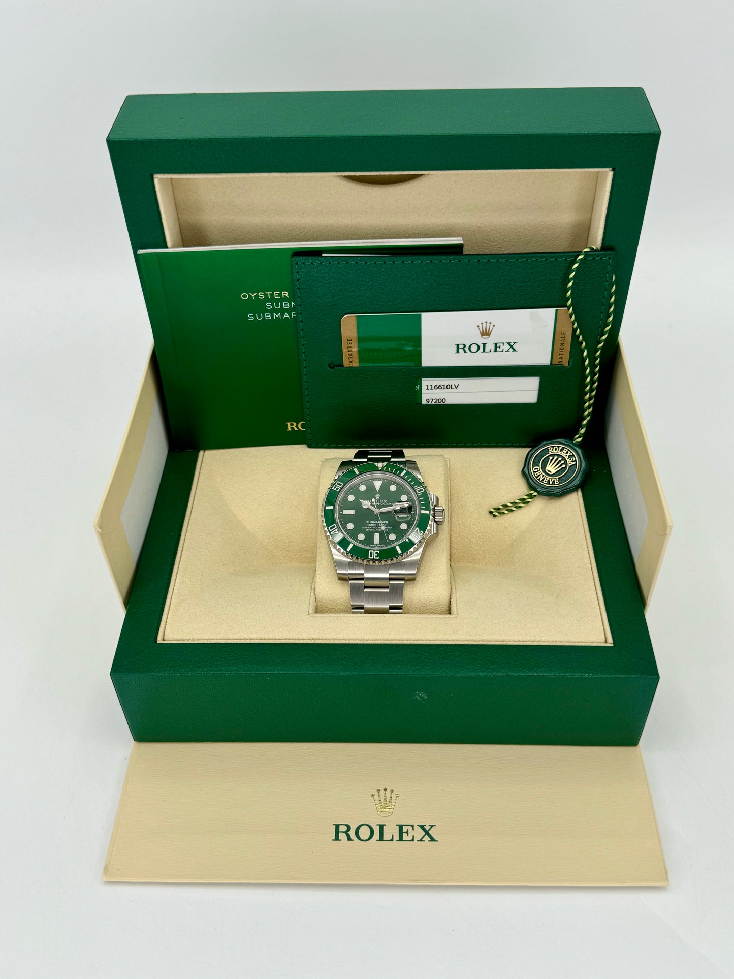 NEW 2019 Submariner Date "Hulk" 40mm 116610LV Stainless Steel Green Dial - MyWatchLLC