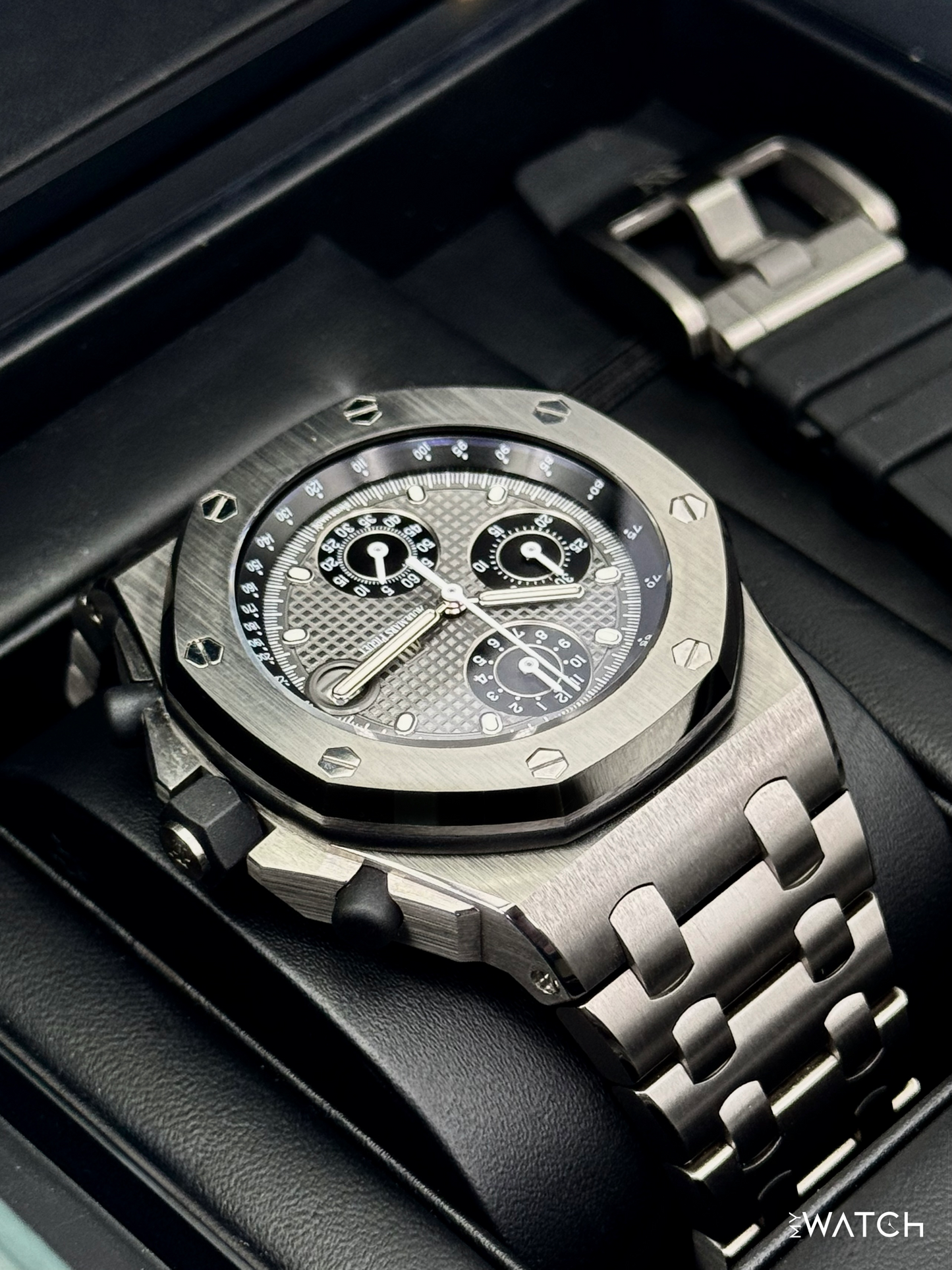 2024 Audemars Piguet Royal Oak Offshore Chrono 42mm 26238TI Grey Dial - MyWatchLLC
