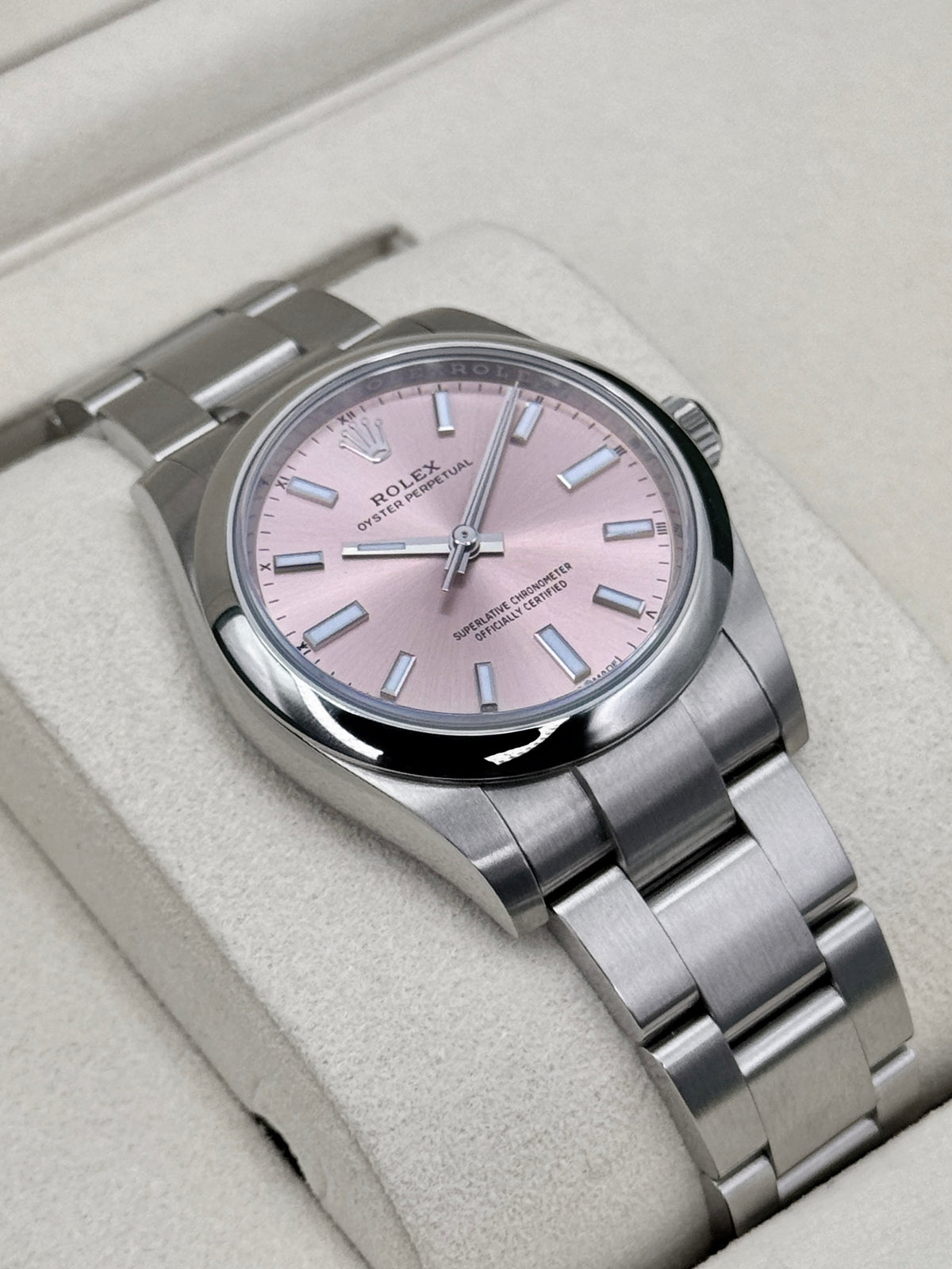 2025 Rolex Oyster Perpetual 34mm 124200 Candy Pink Dial