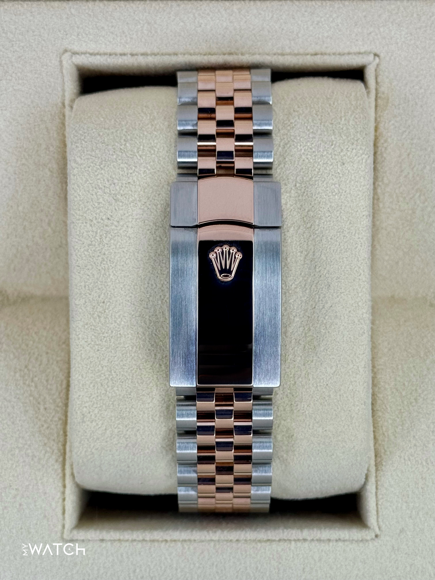 2022 Rolex Datejust 41mm 126331 Two-Tone Jubilee Sundust Diamond Dial