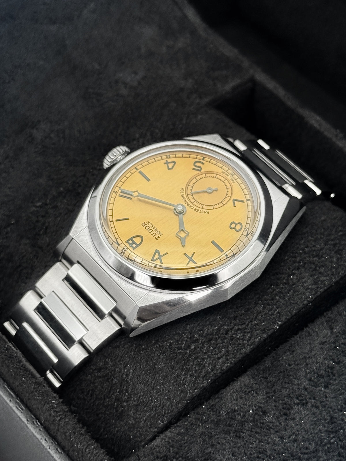 NEW 2026 Tudor Monarch 39mm 2639W1A0U Stainless Steel Dark Champagne Dial