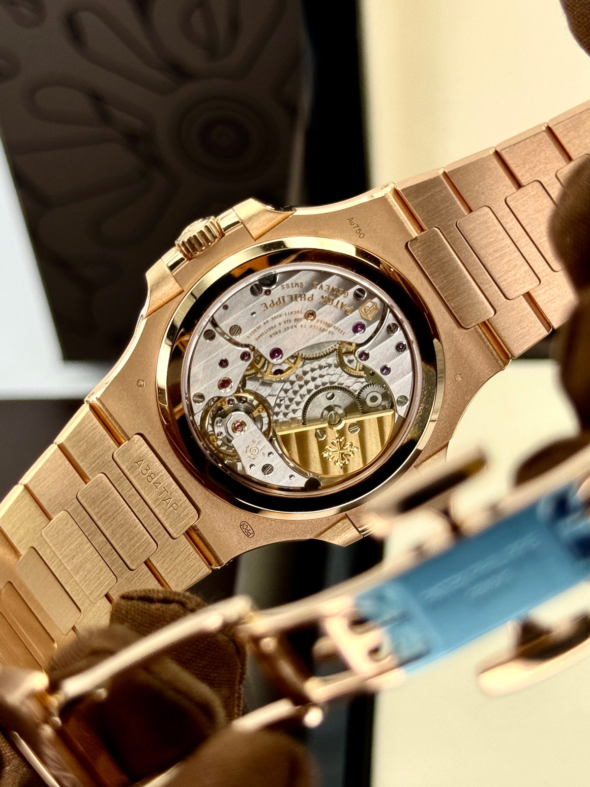 NEW 2026 Patek Philippe Nautilus 40mm 5712/1R Rose Gold Brown Dial - MyWatchLLC