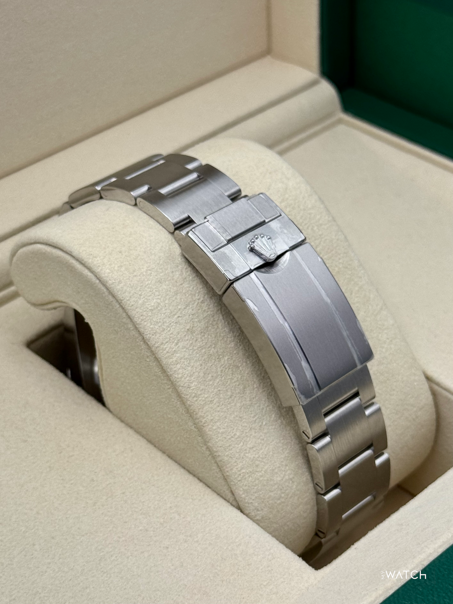 NEW 2025 Rolex Explorer II 42mm 226570 Polar White Dial (STICKERED)