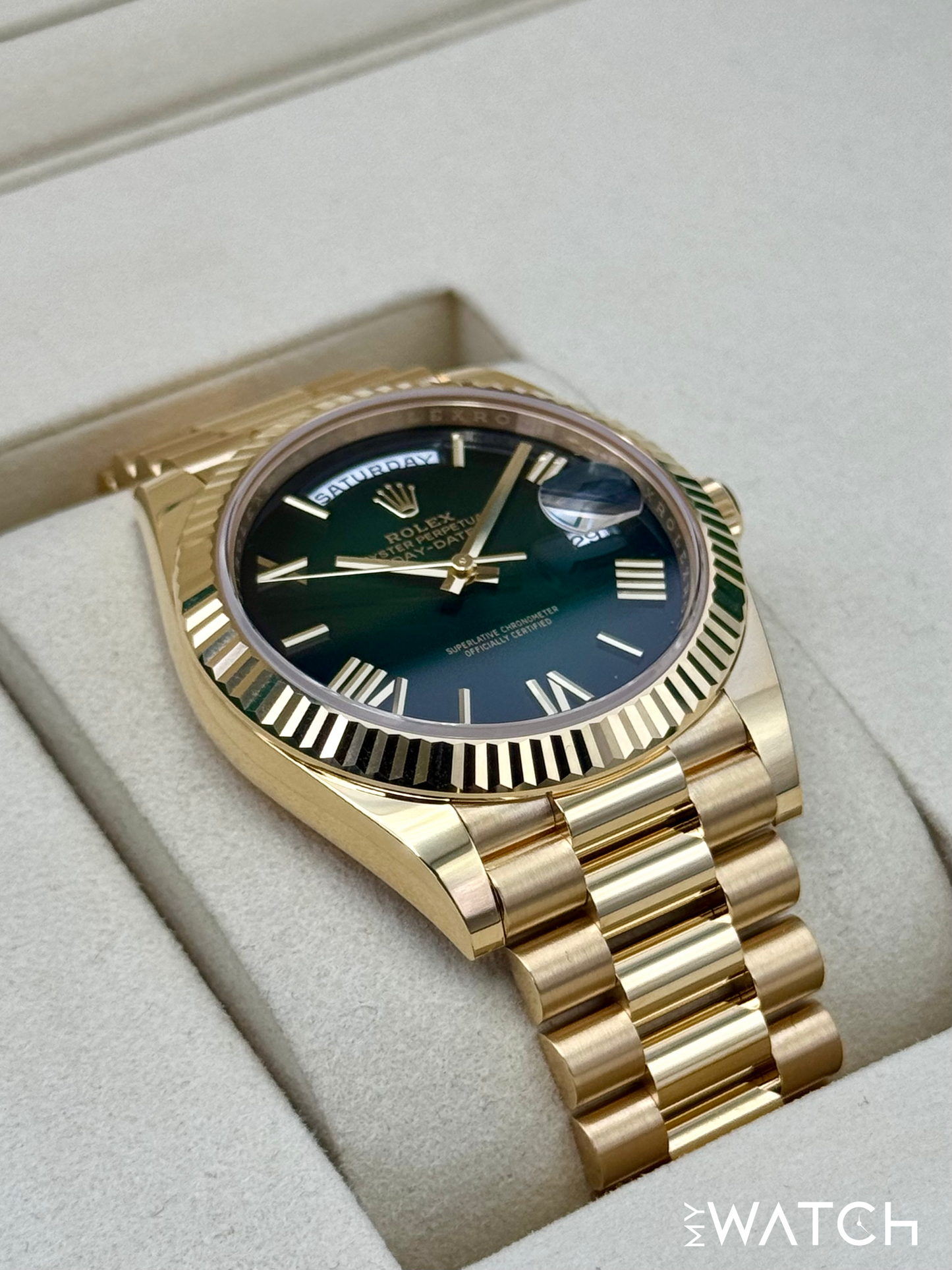 NEW 2025 Rolex Day-Date 40mm 228238 Presidential Green Ombre Dial