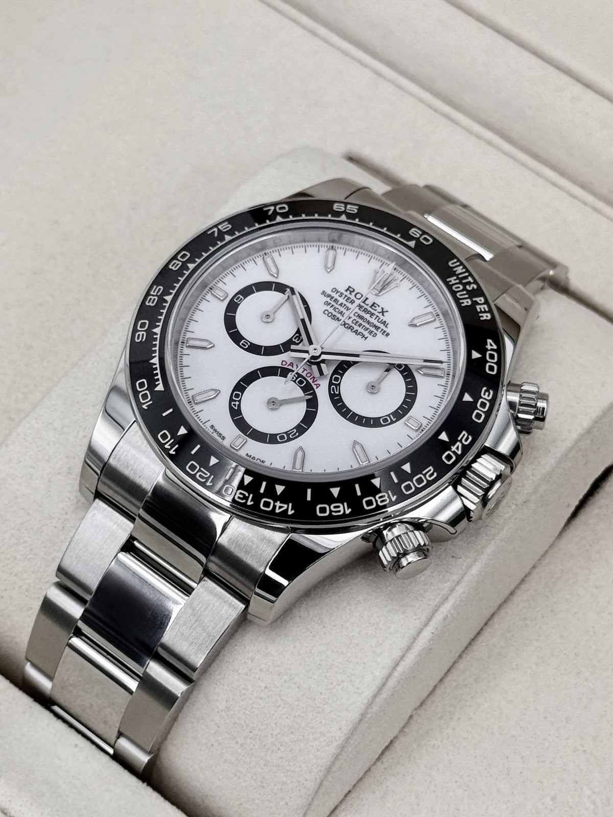 NEW 2026 Rolex Daytona 40mm 126500LN Stainless Steel Panda Dial (NEW STYLE CARD)