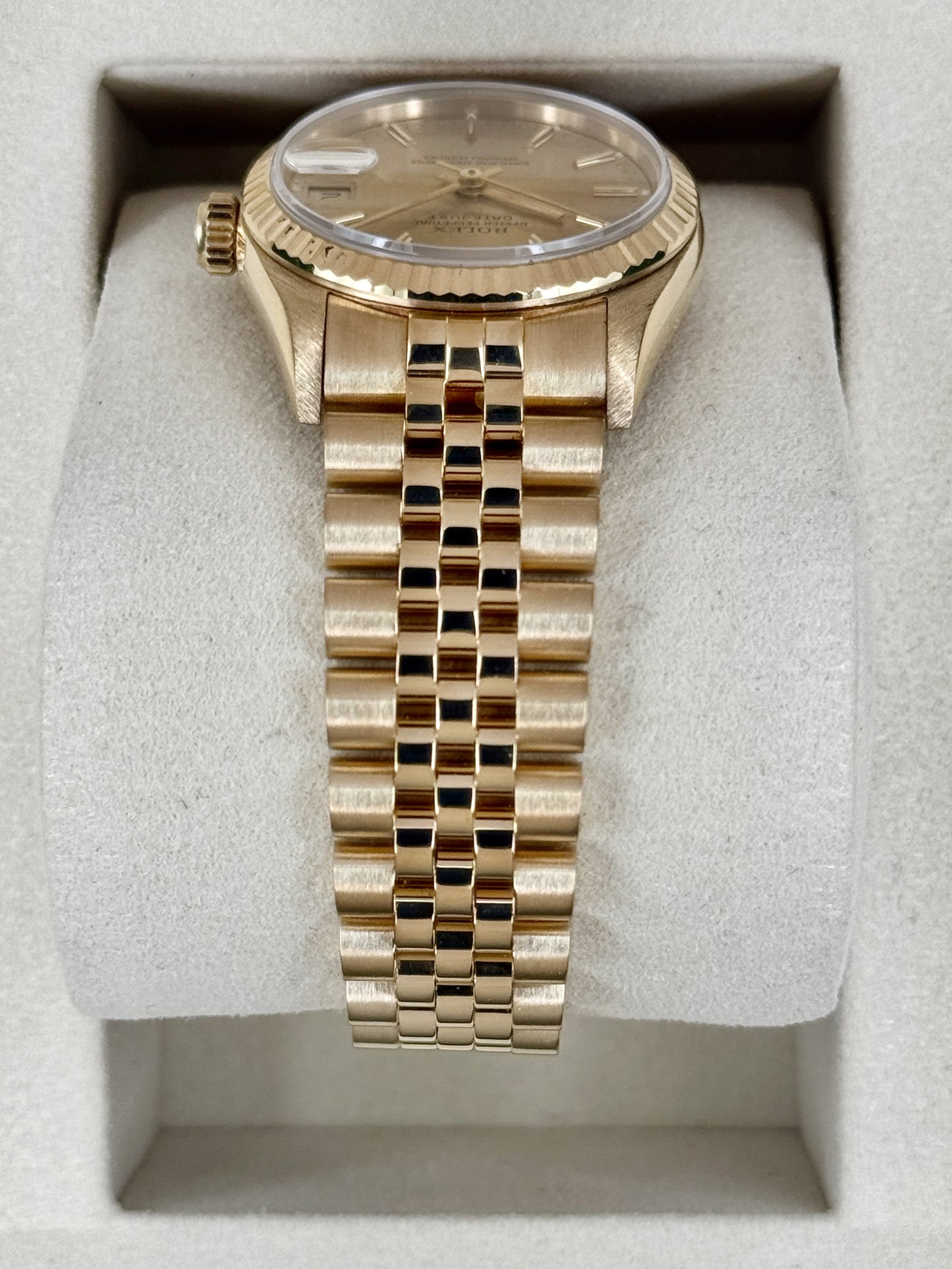 1990 Rolex Datejust 31mm 68278 Yellow Gold Jubilee Champagne Dial (Collectors Set)