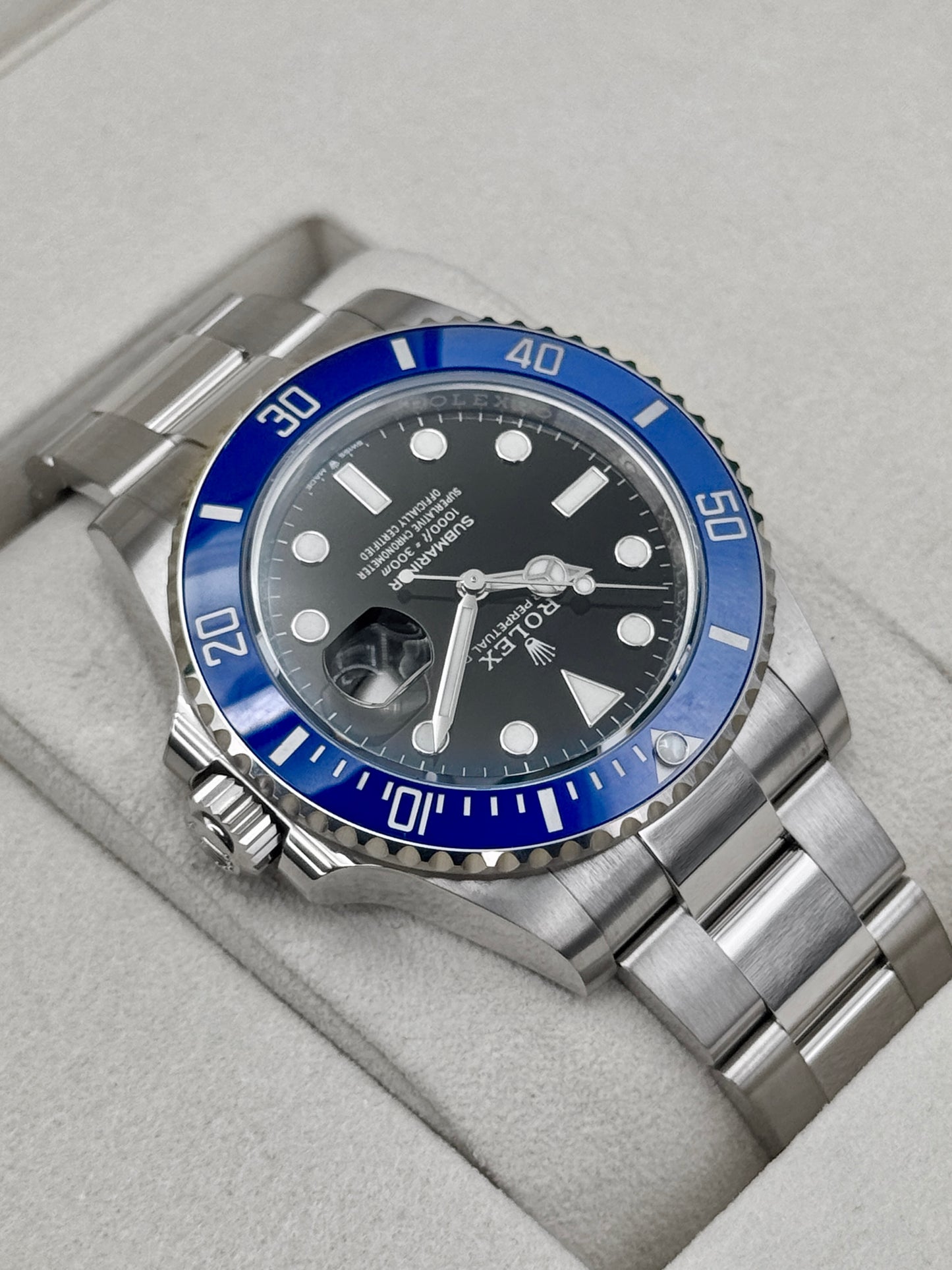 NEW 2026 Rolex Submariner Cookie Monster 41mm 126619LB White Gold Black Dial (STICKERED)