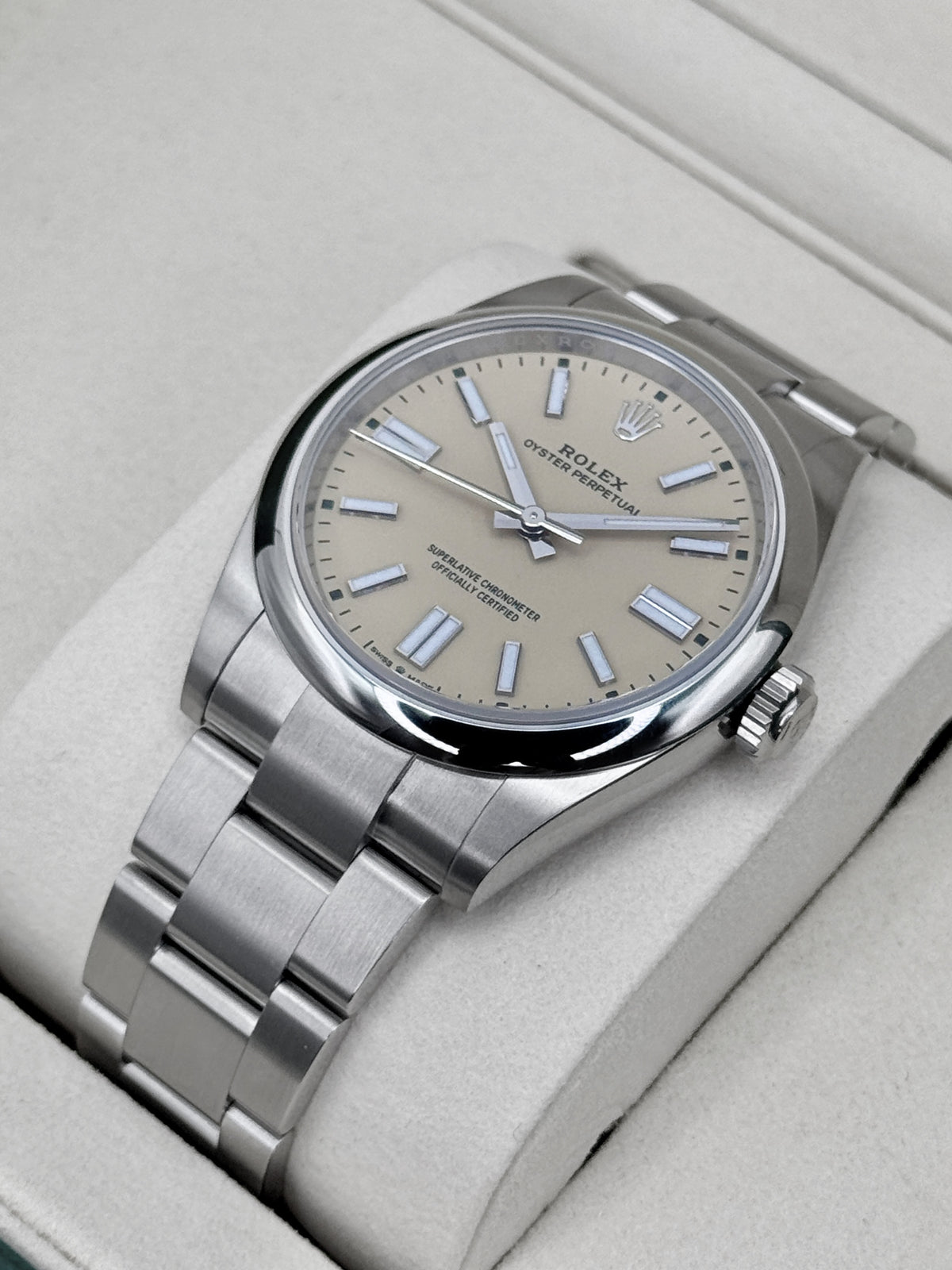 NEW 2026 Rolex Oyster Perpetual 41mm 134300 Beige Dial (NEW STYLE CARD)