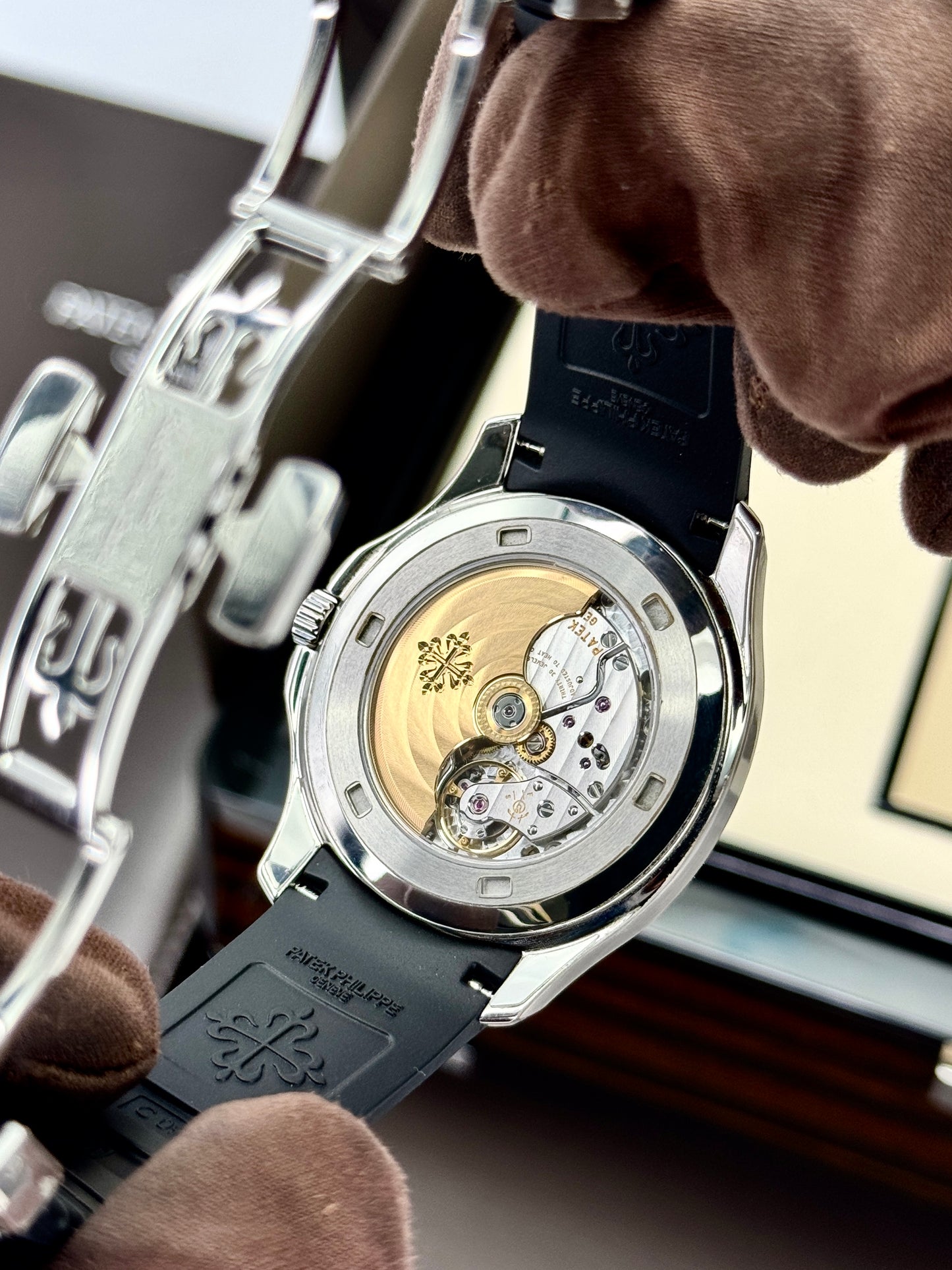 2022 Patek Philippe Aquanaut 40.8mm 5167A Stainless Steel Gray Dial