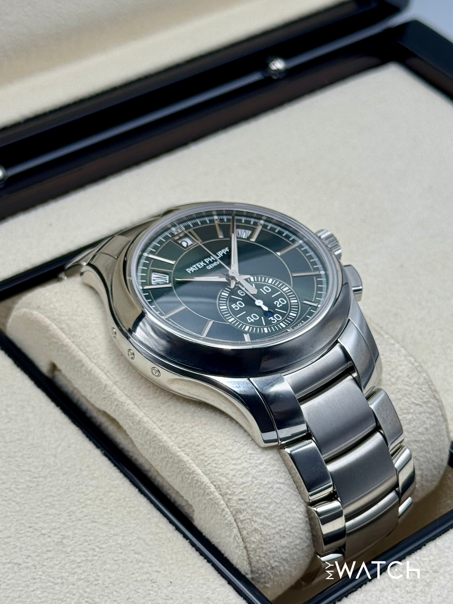 2022 Patek Philippe Flyback Chronograph Annual Calendar 5905/1A Olive Green Dial