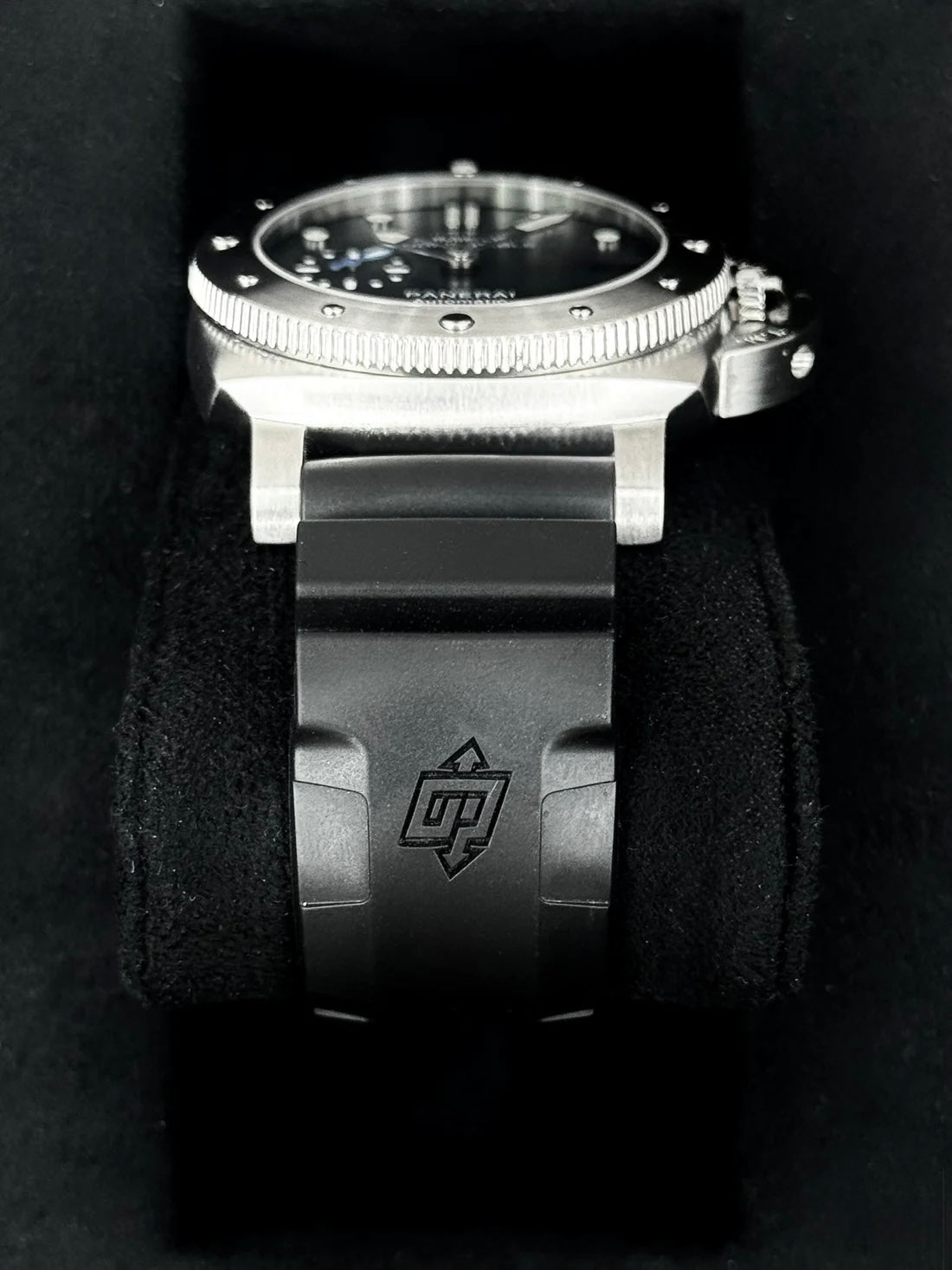 2018 Panerai Luminor Submersible 1950 3 Days 42mm PAM00682 Black Dial