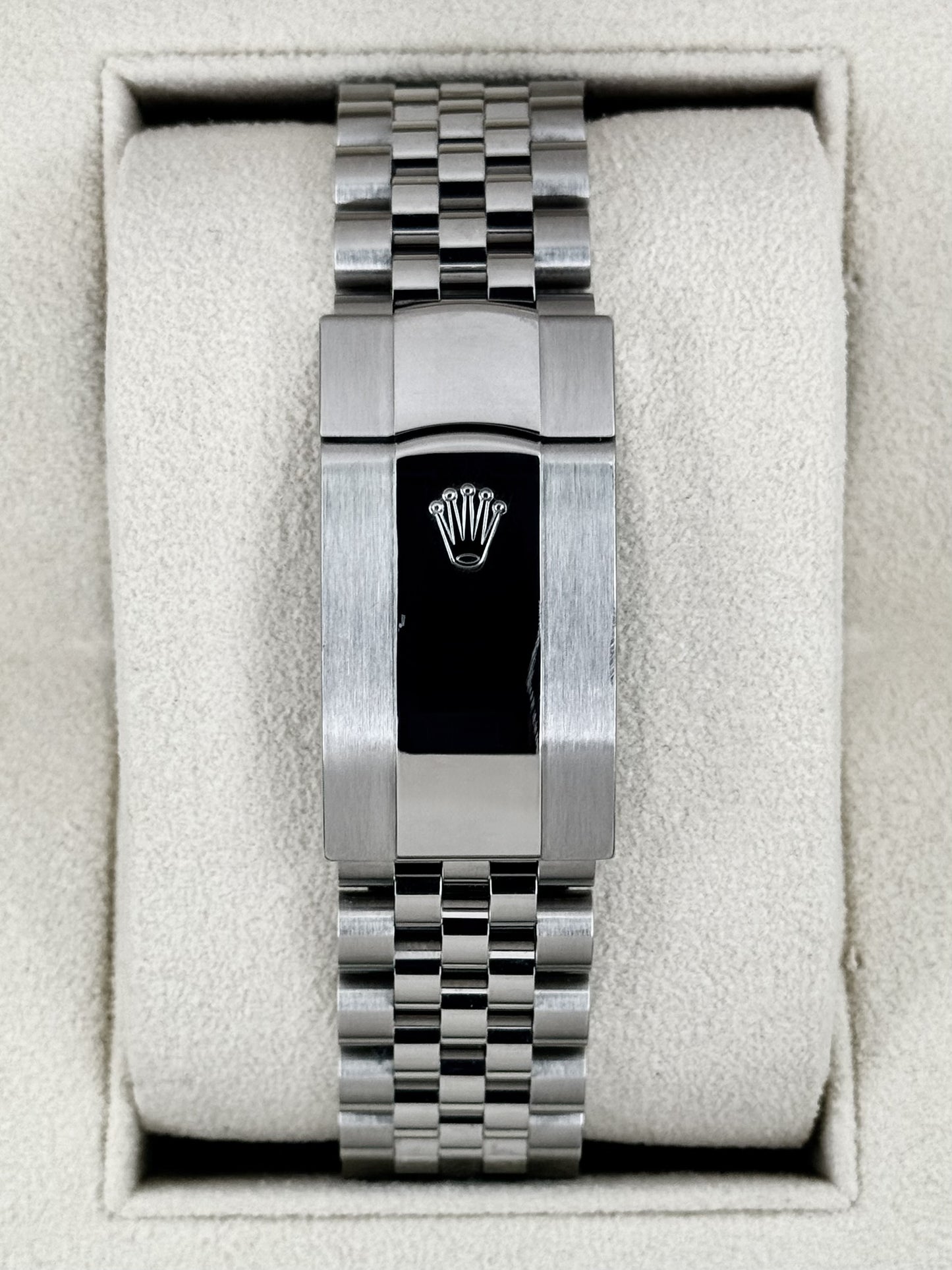 2023 Rolex Sky-Dweller 42mm 336934 Stainless Steel Jubilee Blue Dial