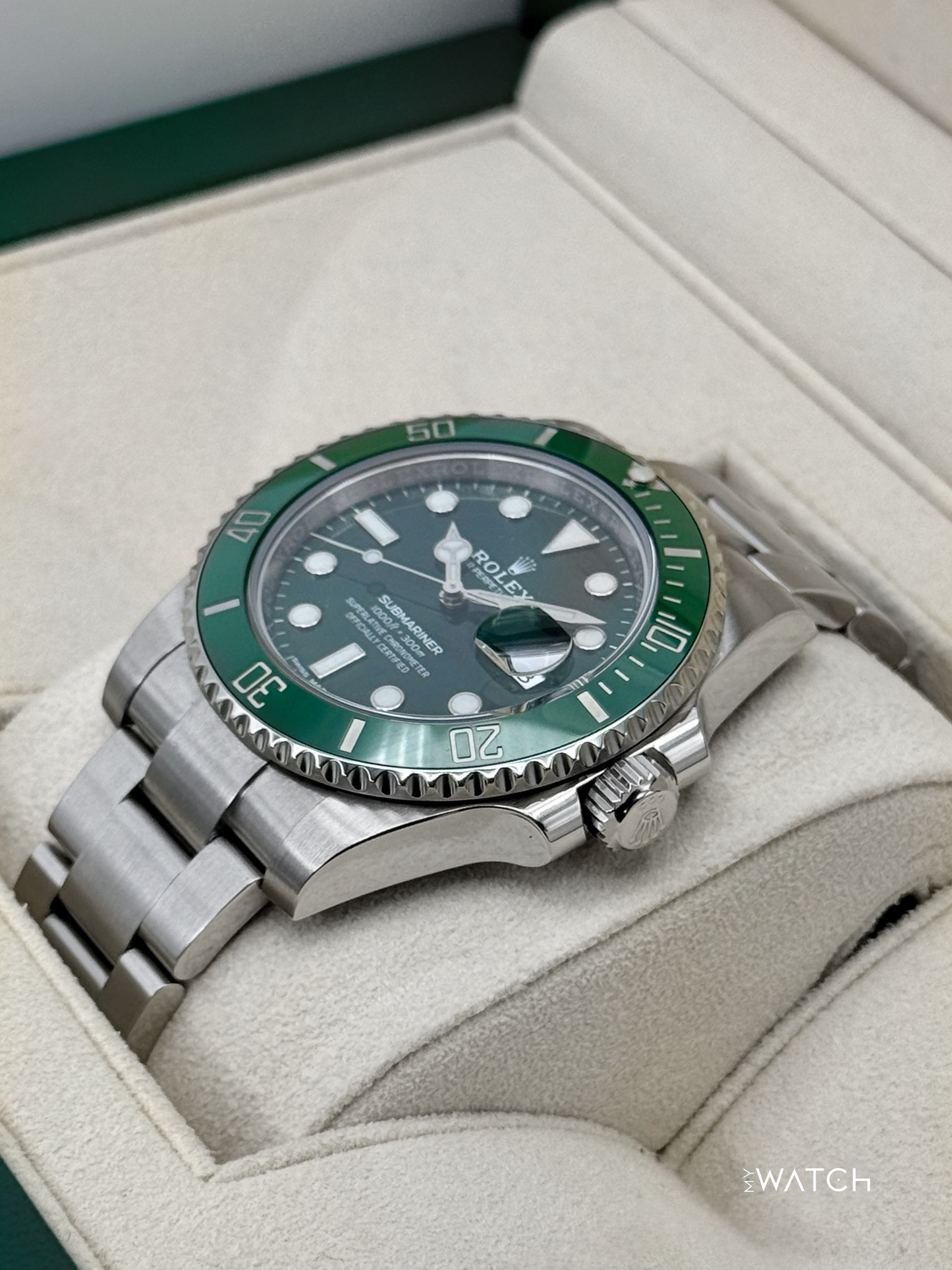 2020 Rolex Submariner “Hulk” 40mm 116610LV Green Dial