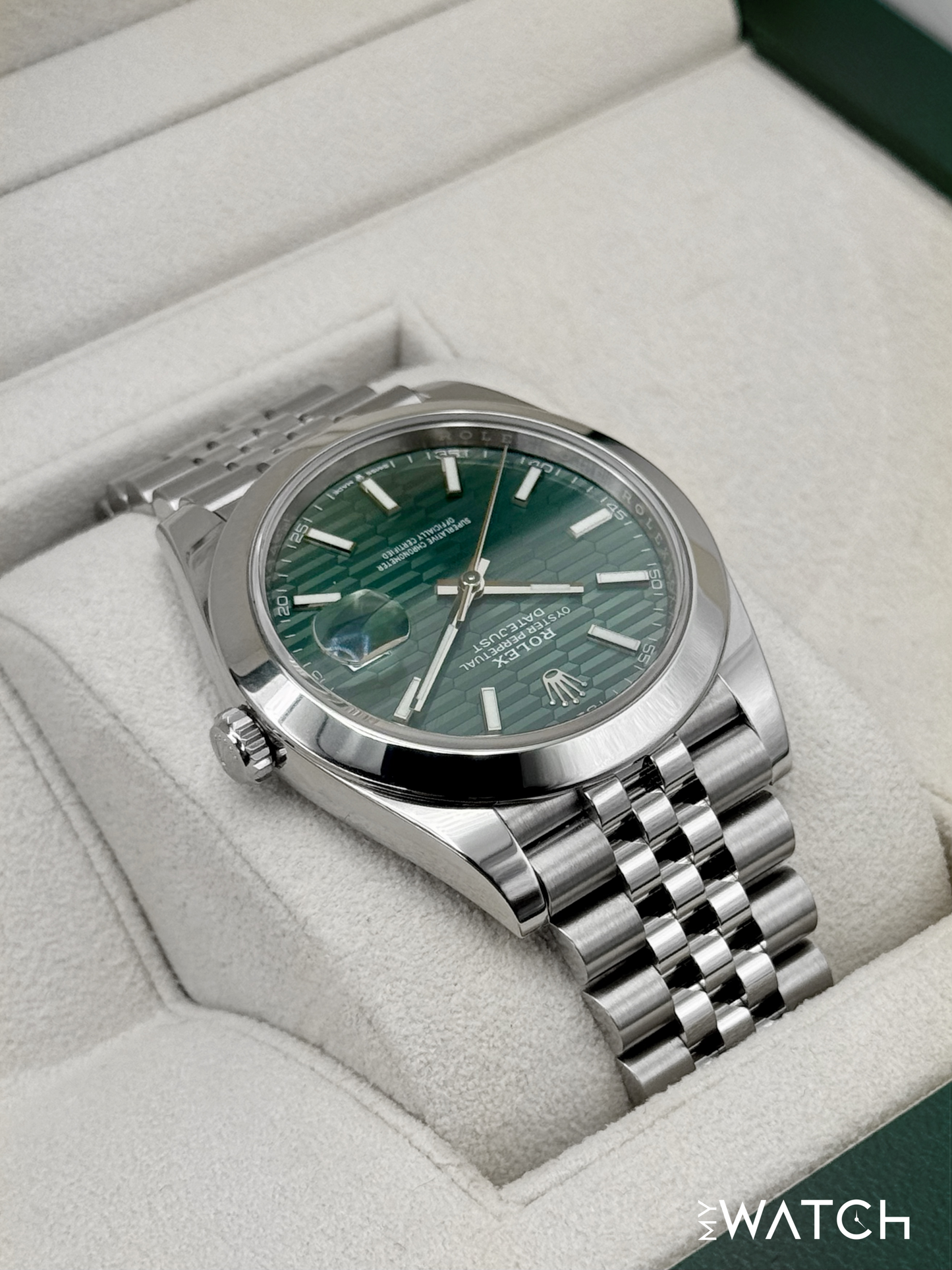 2023 Rolex Datejust 41mm 126300 Stainless Steel Jubilee Green Motif Dial