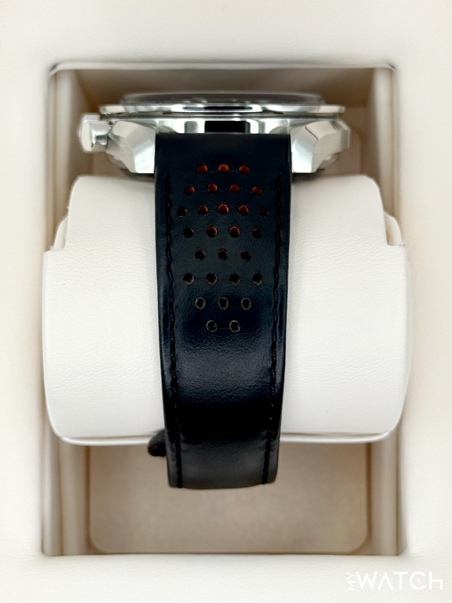 2023 Omega Speeedmaster Racing 44.2mm 329.32.44.51.01.001 Black Dial