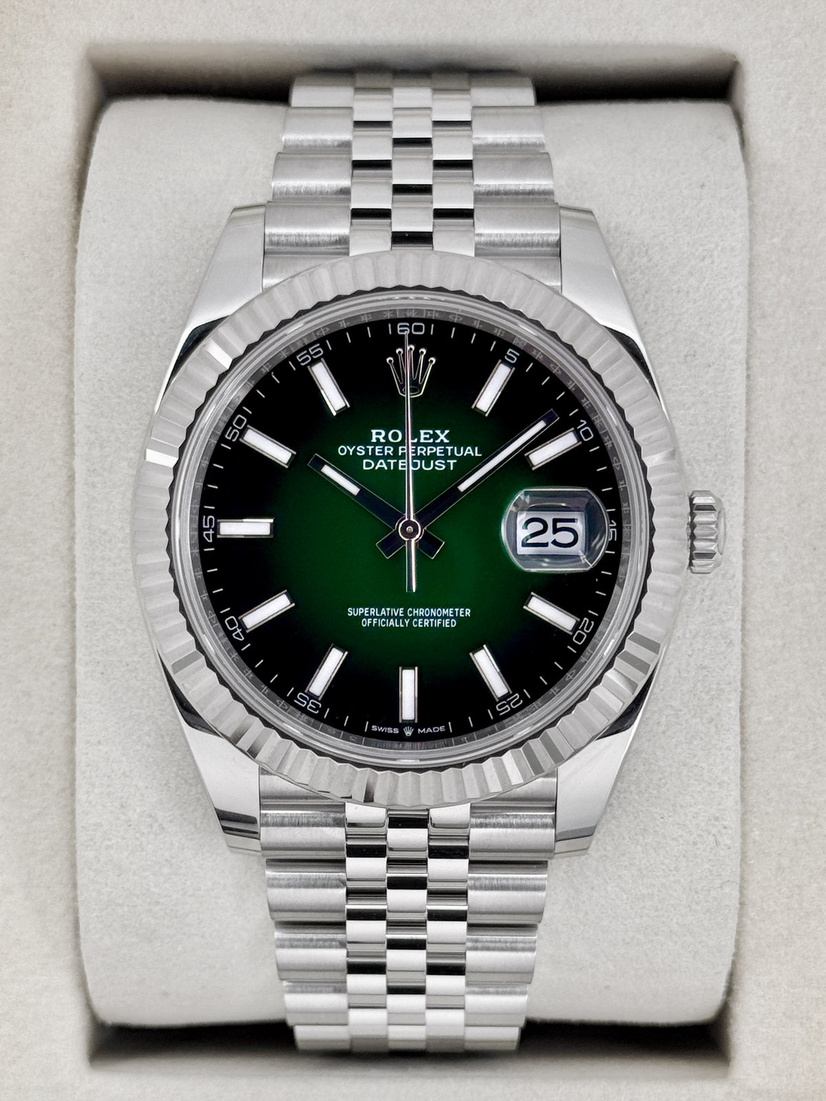 NEW 2026 Rolex Datejust 41mm 126334 Stainless Steel Jubilee Green Ombre Dial