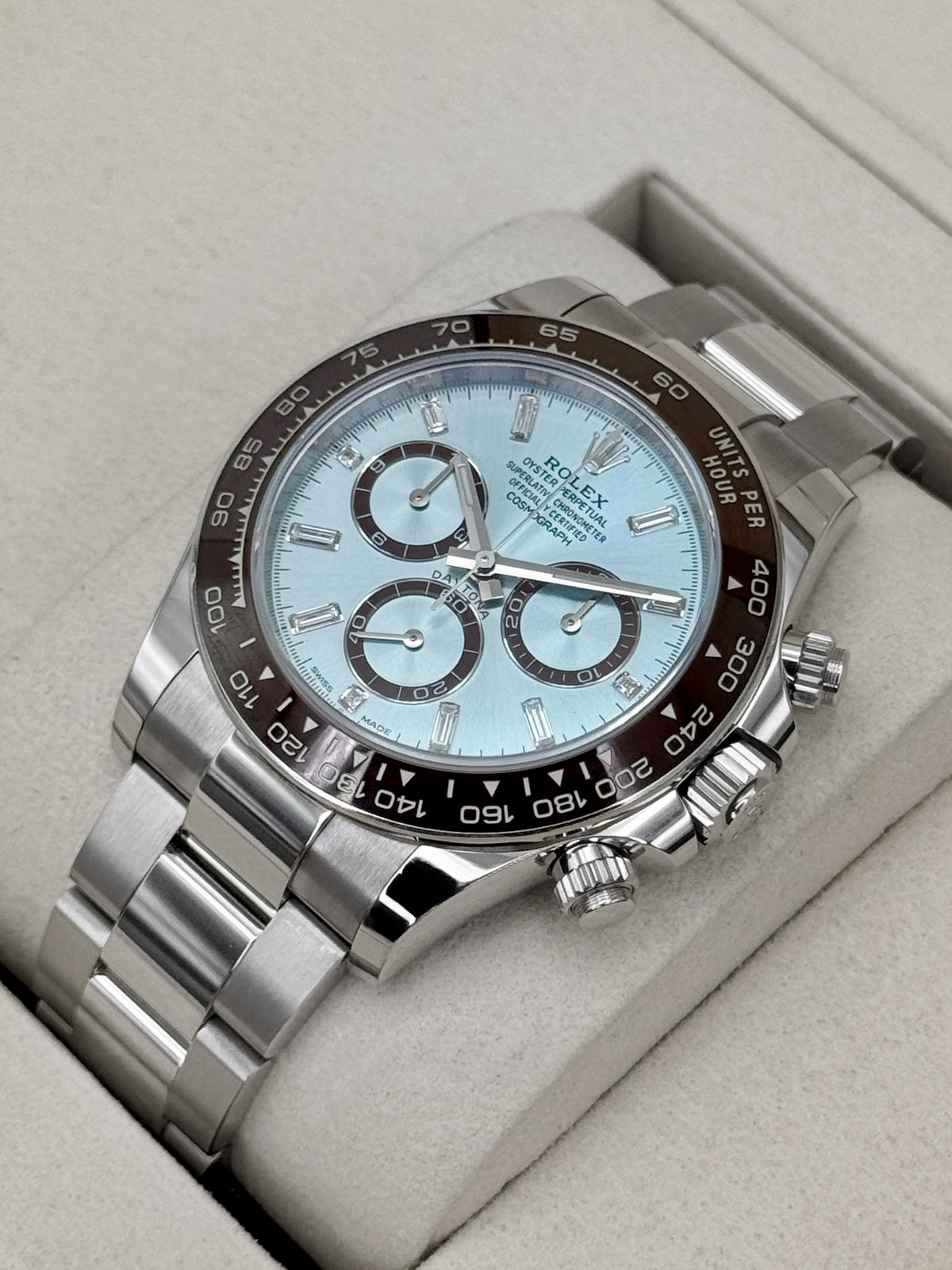 NEW 2026 Rolex Daytona 40mm 126506 Platinum Ice-Blue Diamond Baguette Dial (NEW STYLE CARD)