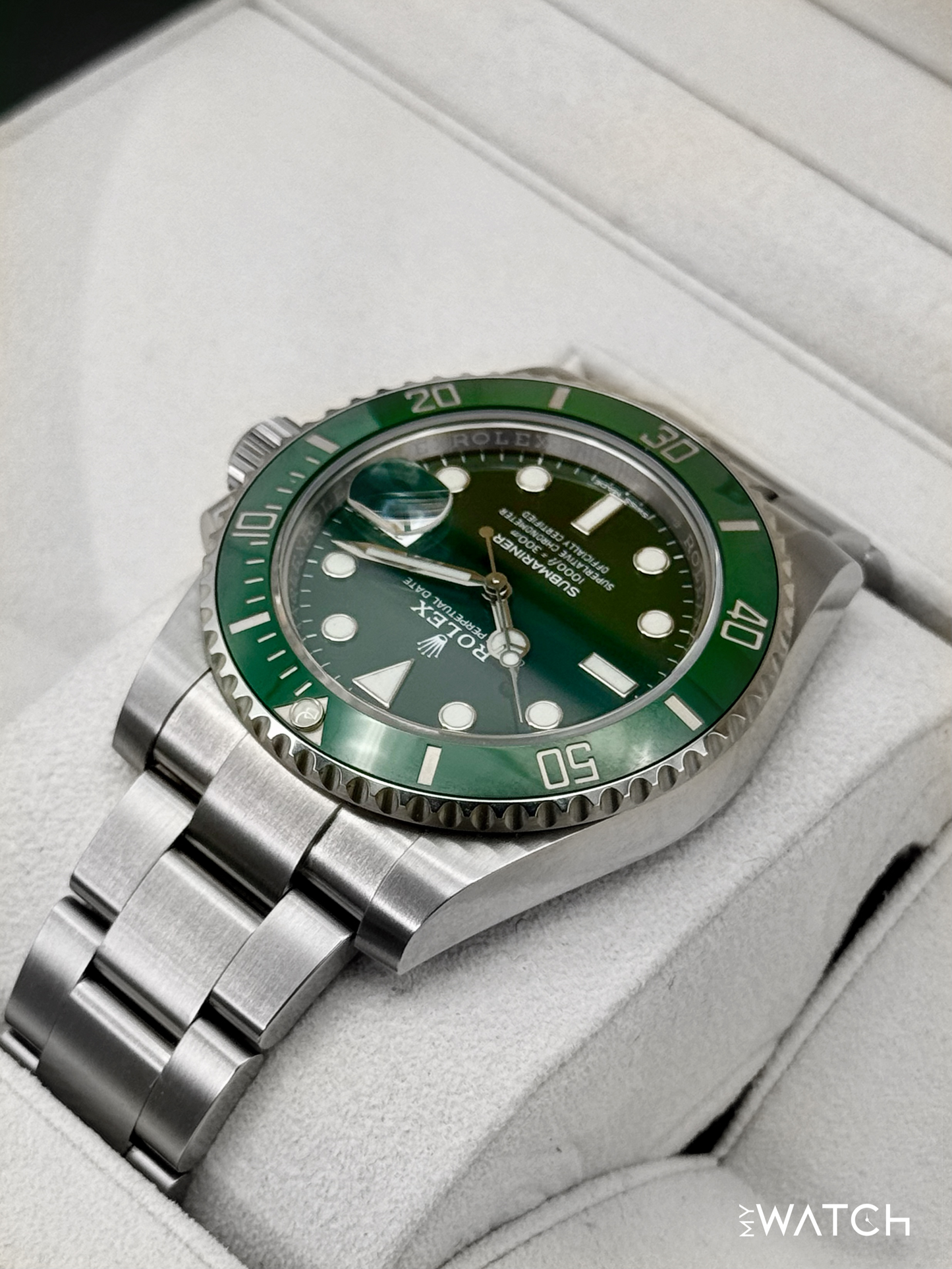 2020 Rolex Submariner “Hulk” 40mm 116610LV Green Dial "UNICORN"