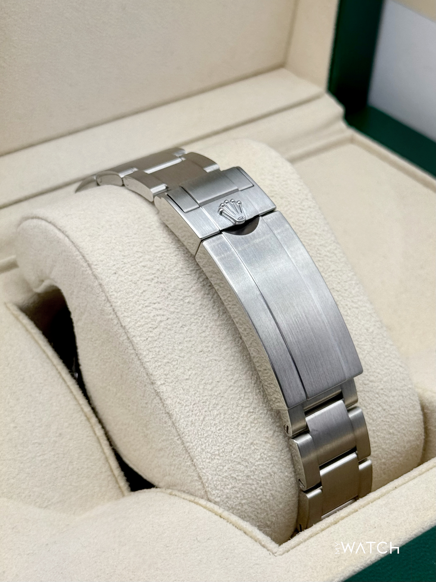 2018 Rolex Submariner “Hulk” 40mm 116610LV Green Dial - MyWatchLLC