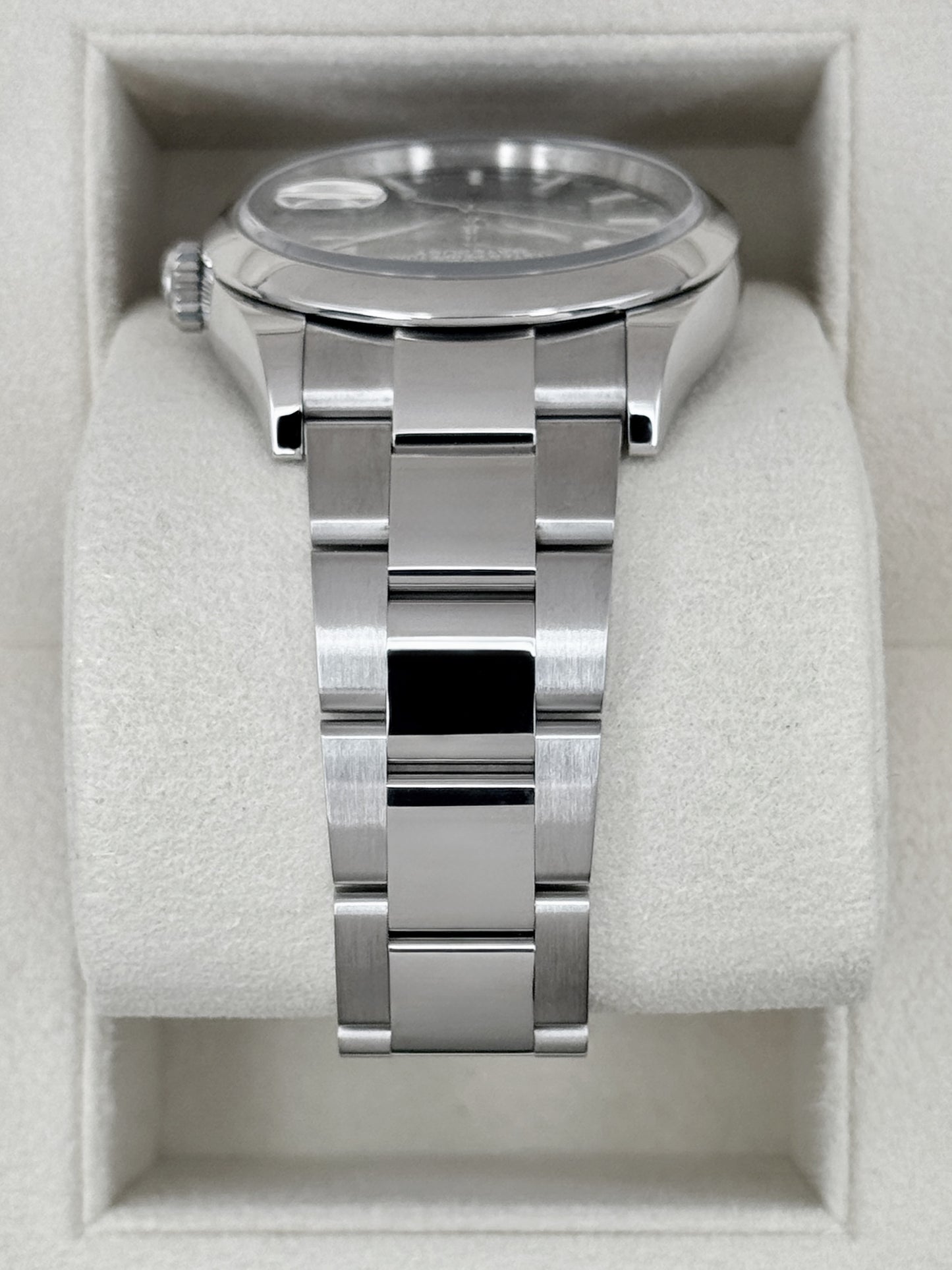 2024 Rolex Datejust 36mm 126200 Oyster Mint Green Dial