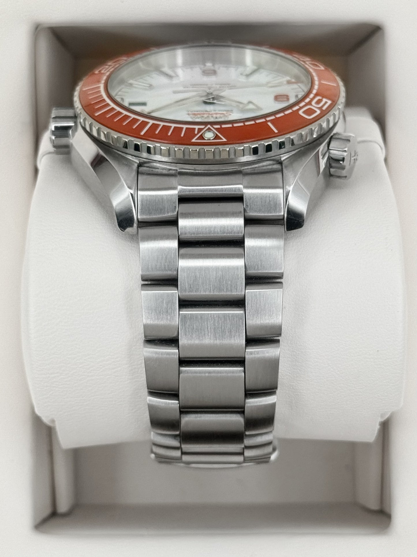2023 Omega Seamaster Planet Ocean 43.5mm 215.30.44.21.04.001 White Dial