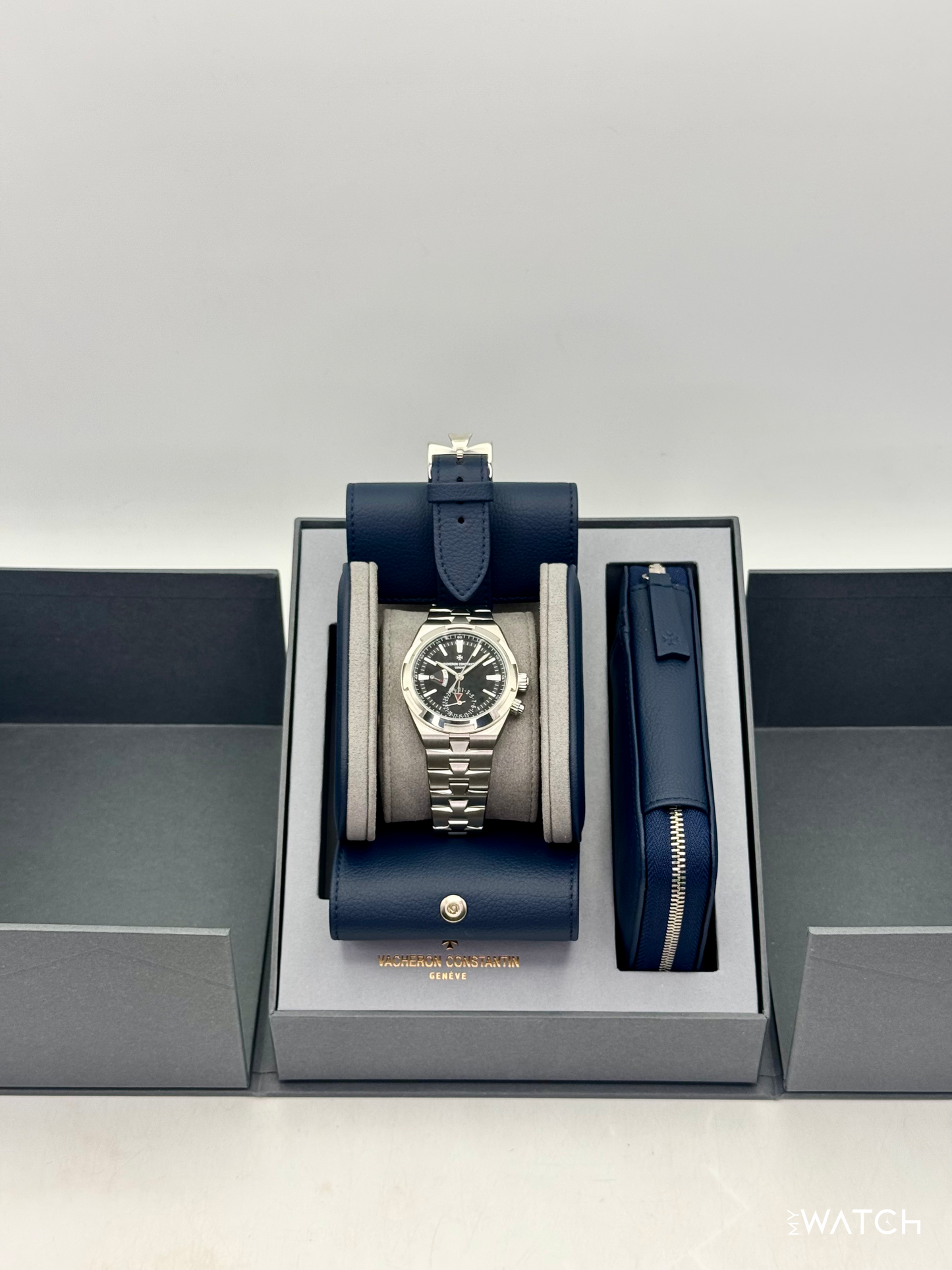 2026 Vacheron Constantin Overseas Dual Time 41mm 7920V Black Dial