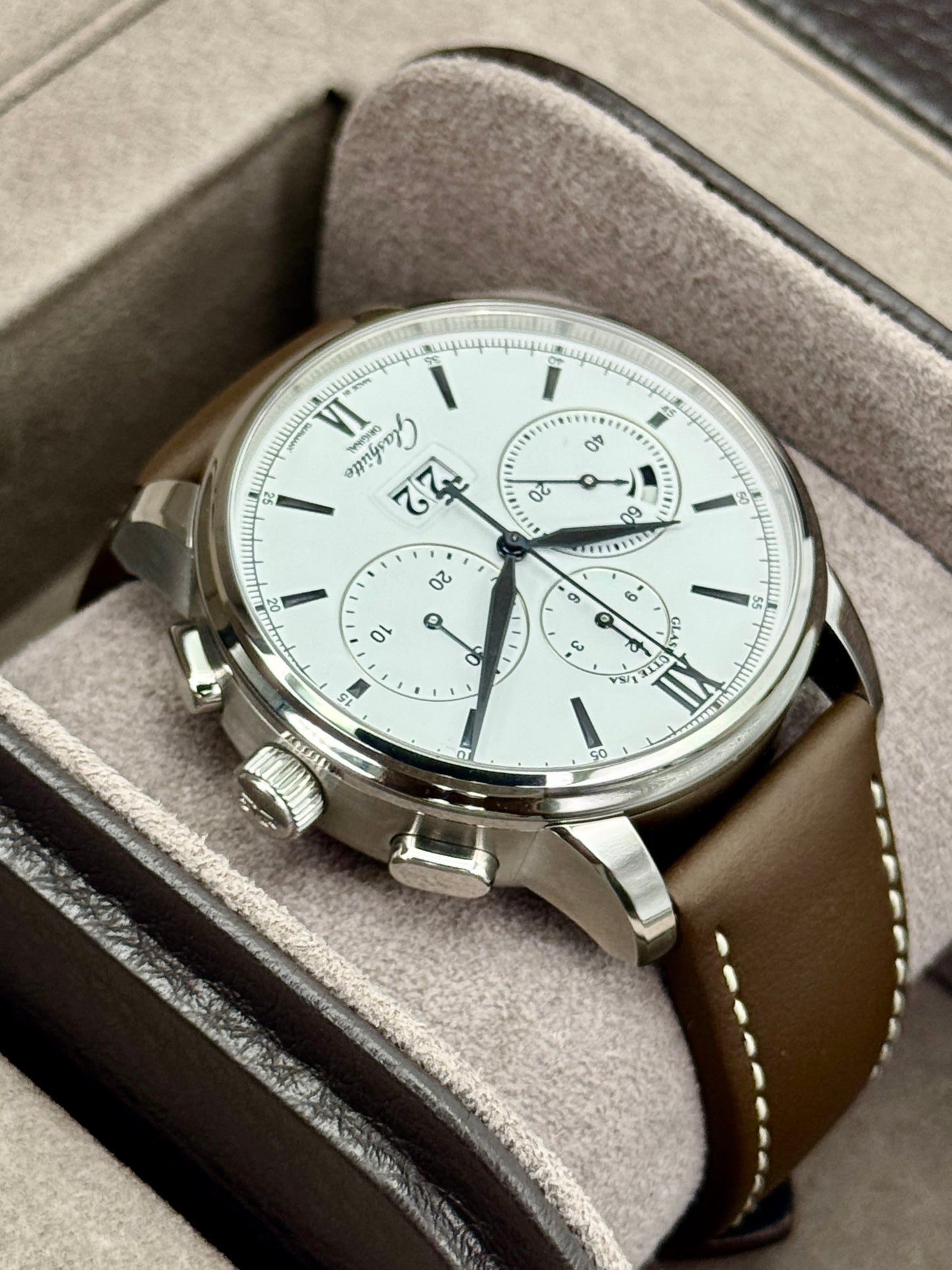 NEW 2026 Glashütte Original Senator 42mm 1-37-01-05-02-07 Stainless Steel White Dial