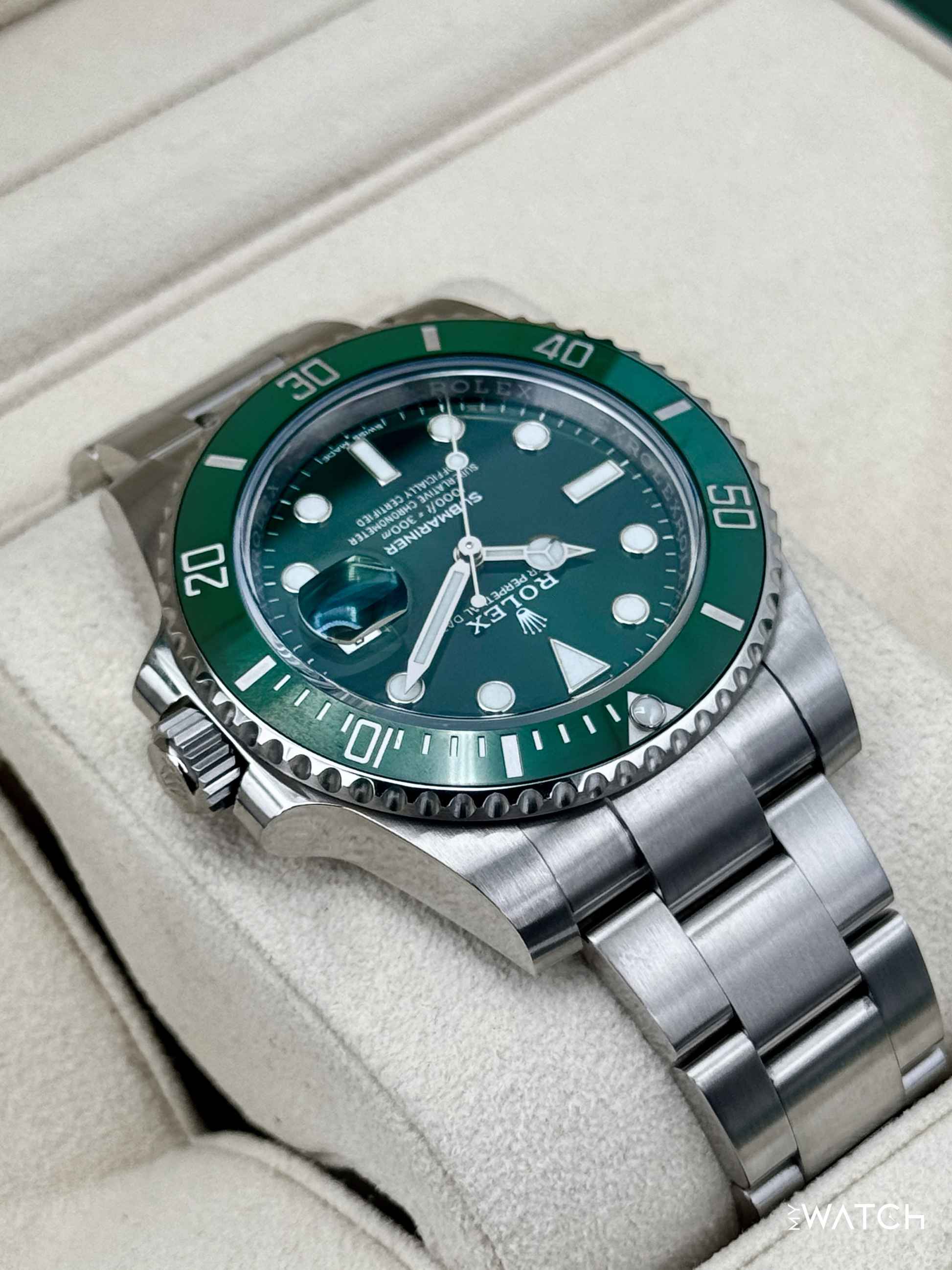 2020 Rolex Submariner “Hulk” 40mm 116610LV Green Dial (Green Card) - MyWatchLLC