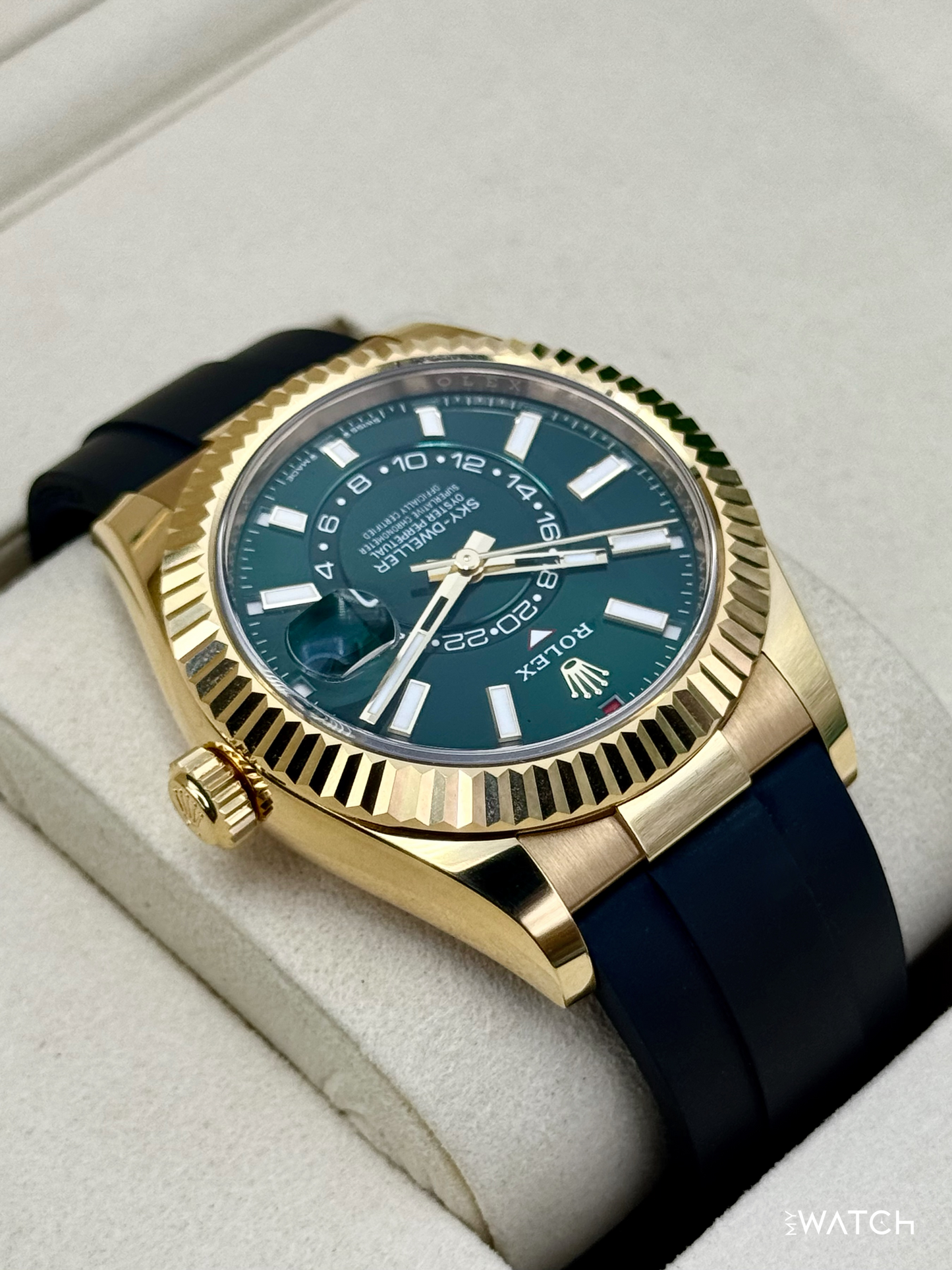 2025 Rolex Sky-Dweller 42mm 336238 Yellow Gold Oysterflex Green Dial - MyWatchLLC