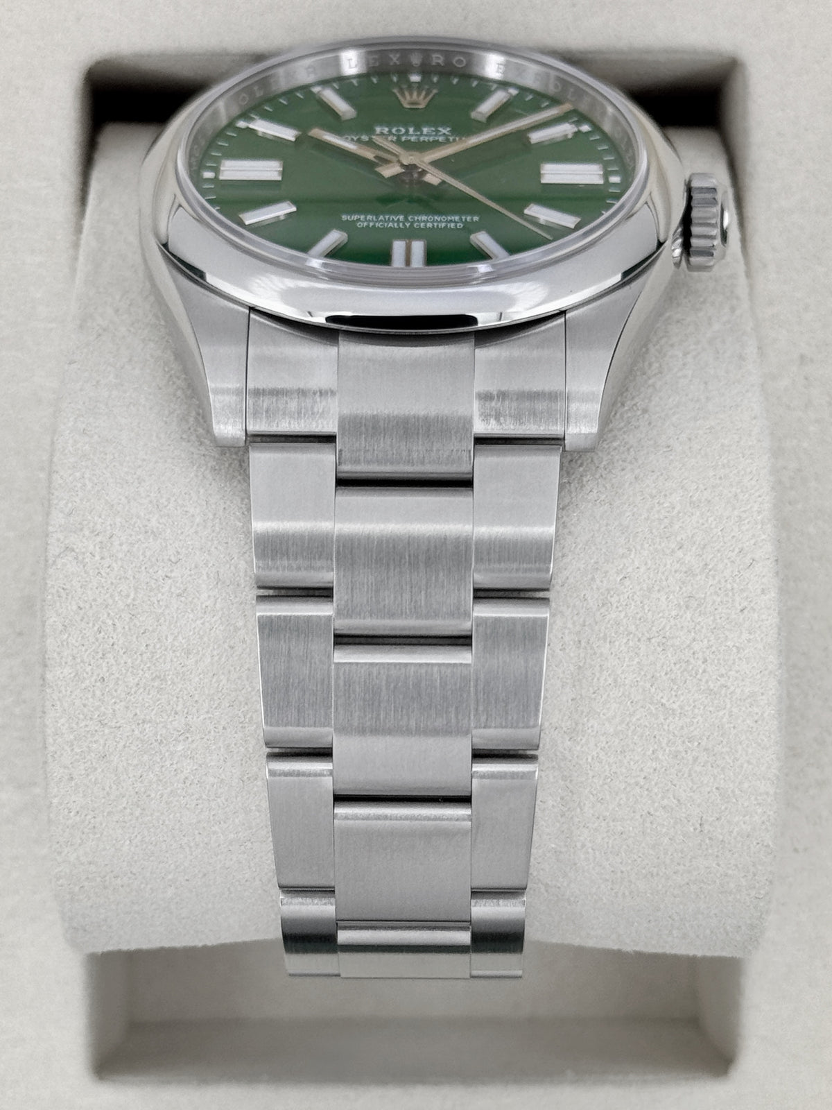 NEW 2026 Rolex Oyster Perpetual 41mm 134300 Green Dial (NEW STYLE CARD)