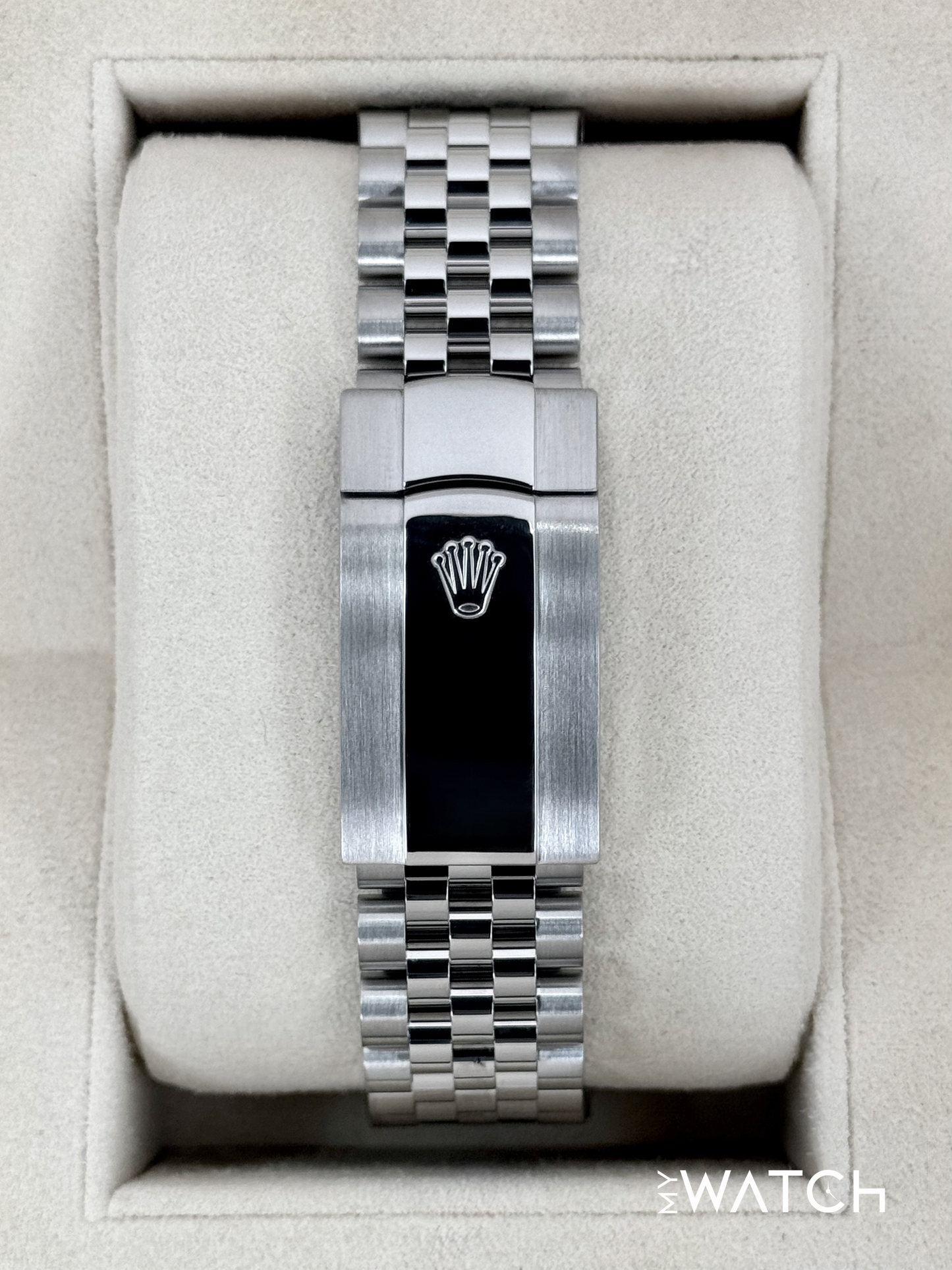 2020 Rolex Datejust 41mm 126334 Stainless Steel Jubilee Rhodium Dial