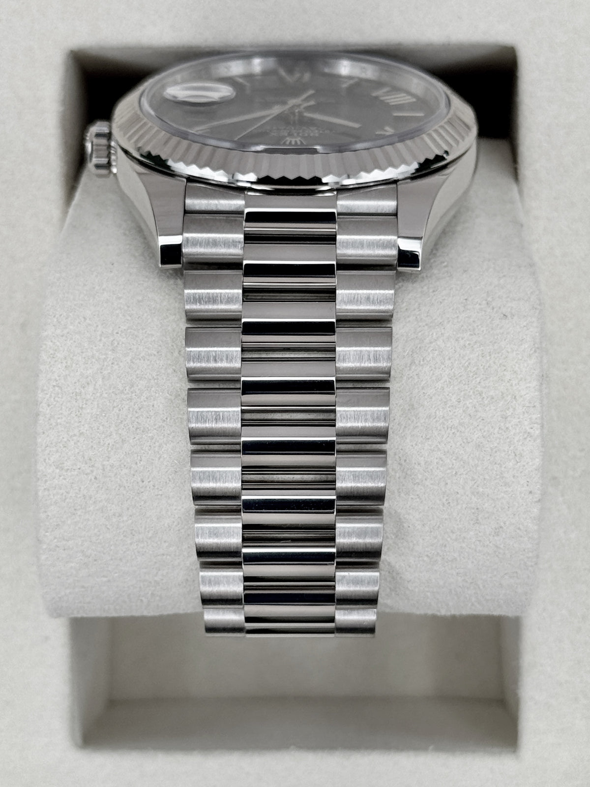 NEW 2026 Rolex Day-Date 40mm 228239 Presidential Blue Ombre Dial
