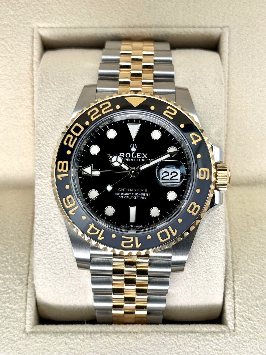 NEW 2024 Rolex GMT-Master II 40mm 126713GRNR Tow-Tone Jubilee