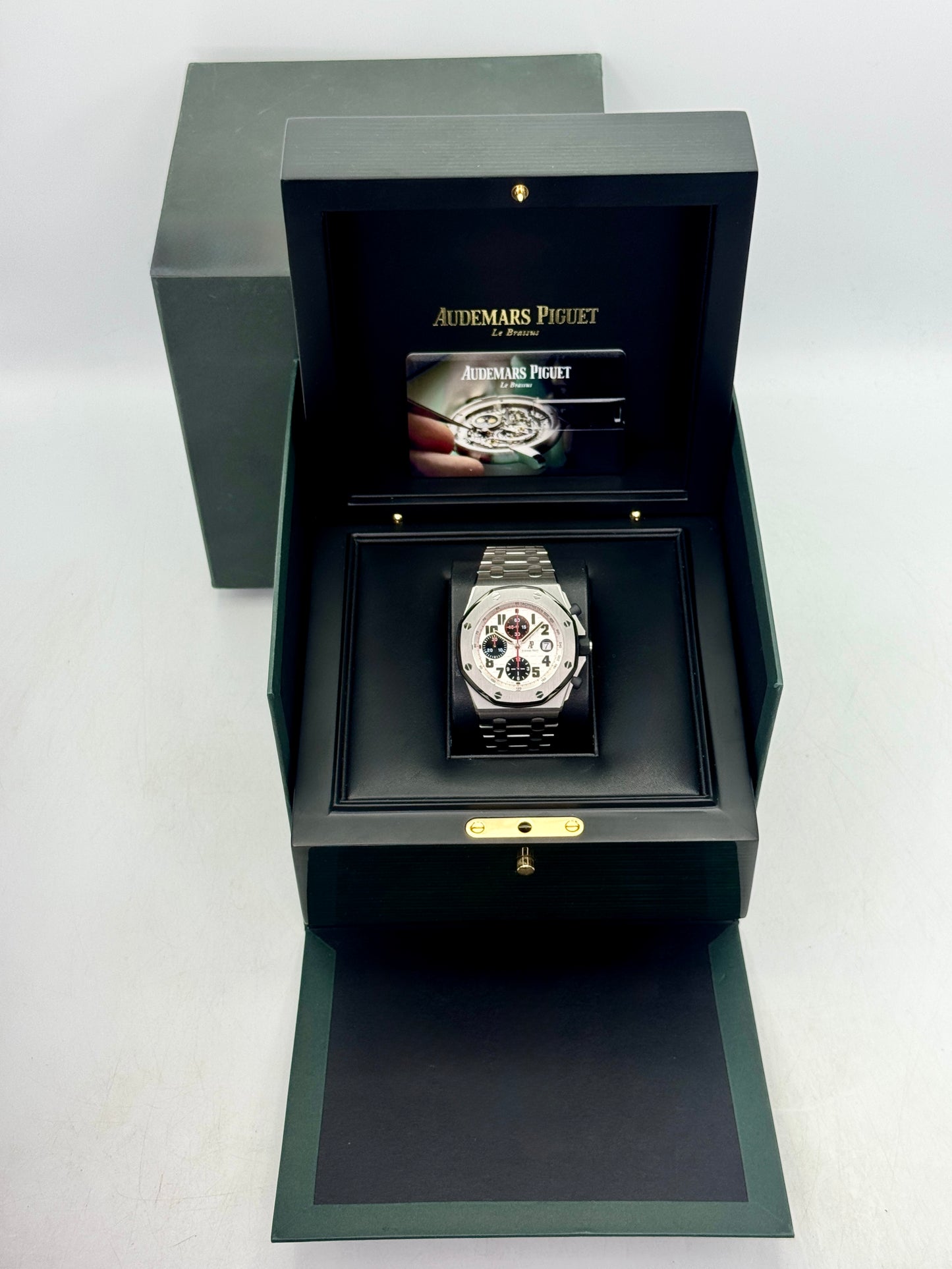 2016 Audemars Piguet Royal Oak Offshore 42mm 26170ST Stainless Steel White Dial