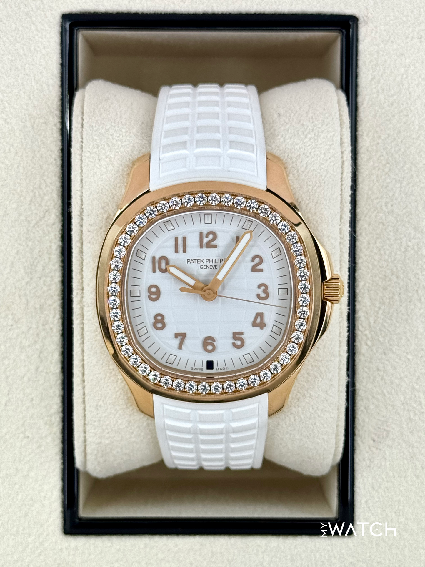 2022 Patek Philippe Aquanaut Luce Travel 5269 38.8mm Rose Gold White Dial