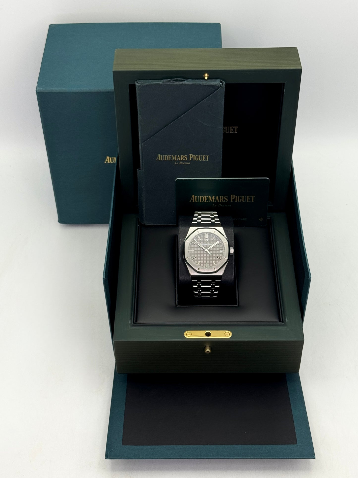 2019 Audemars Piguet Royal Oak 41mm 15500ST Stainless Steel Grey Dial