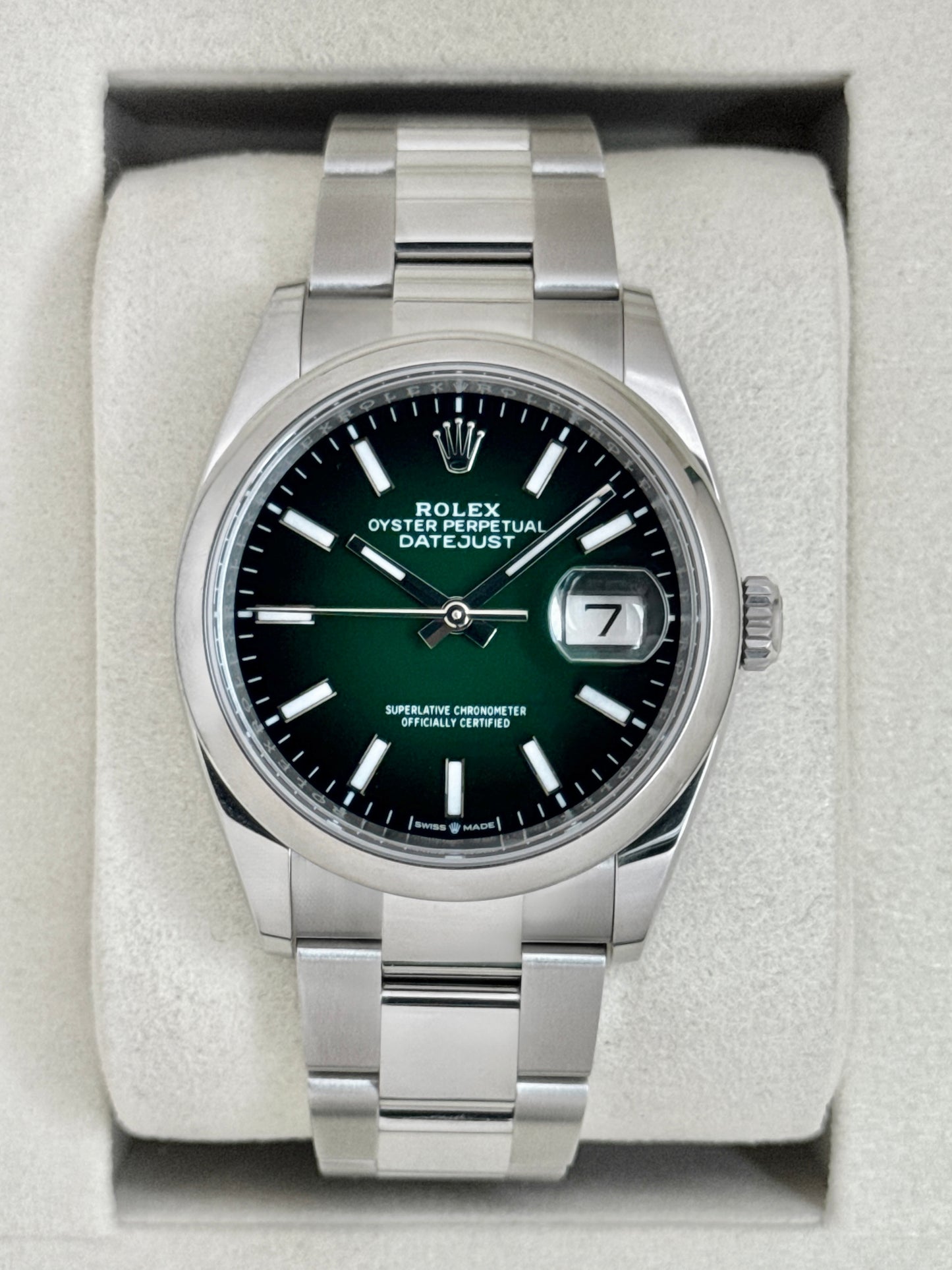 2026 Rolex Datejust 36mm 126200 Stainless Steel Oyster Green Ombre Dial